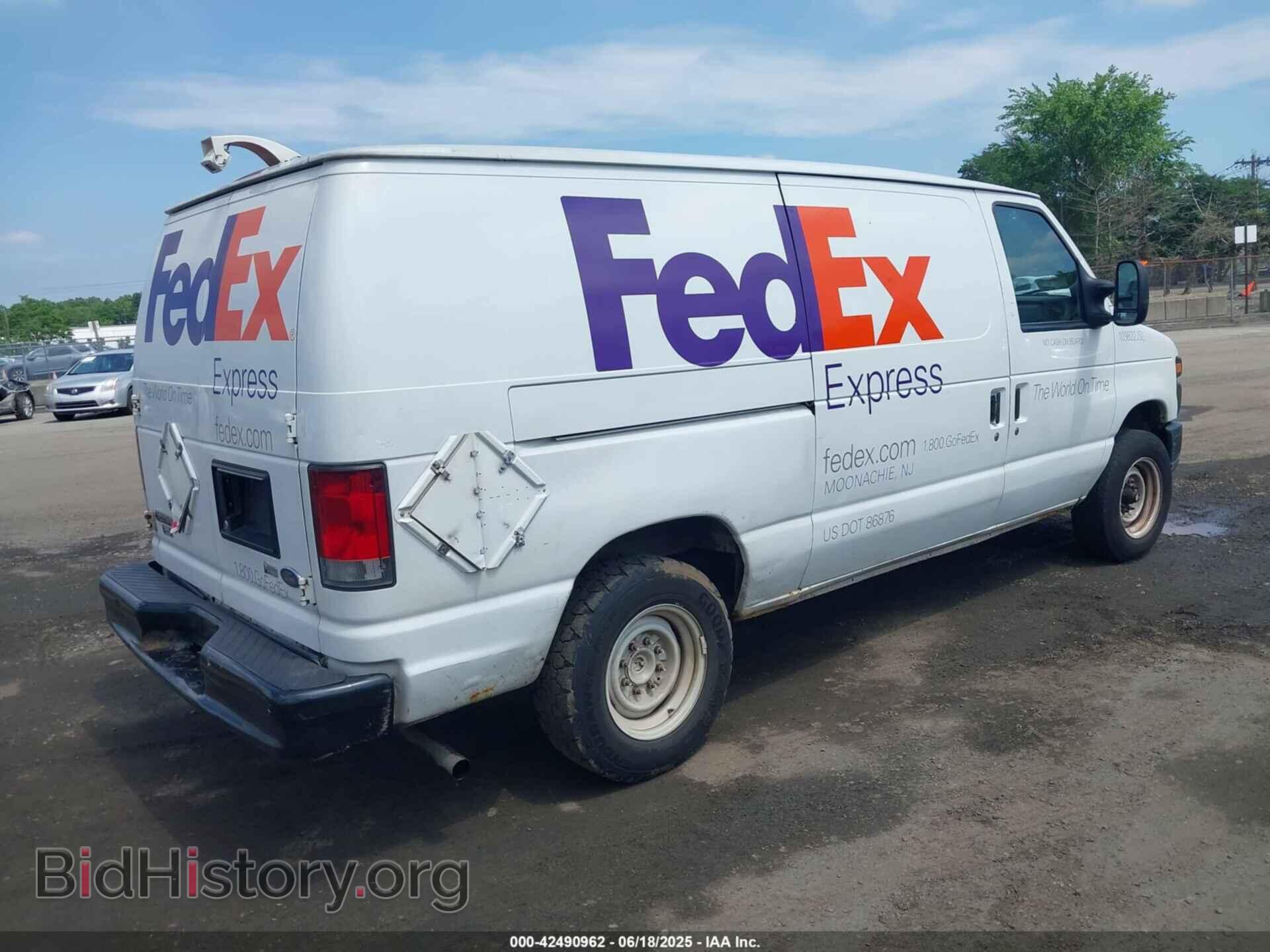 2010 FORD E-150 - VIN: 1FTNE1EW8ADA91815 - Фото 4