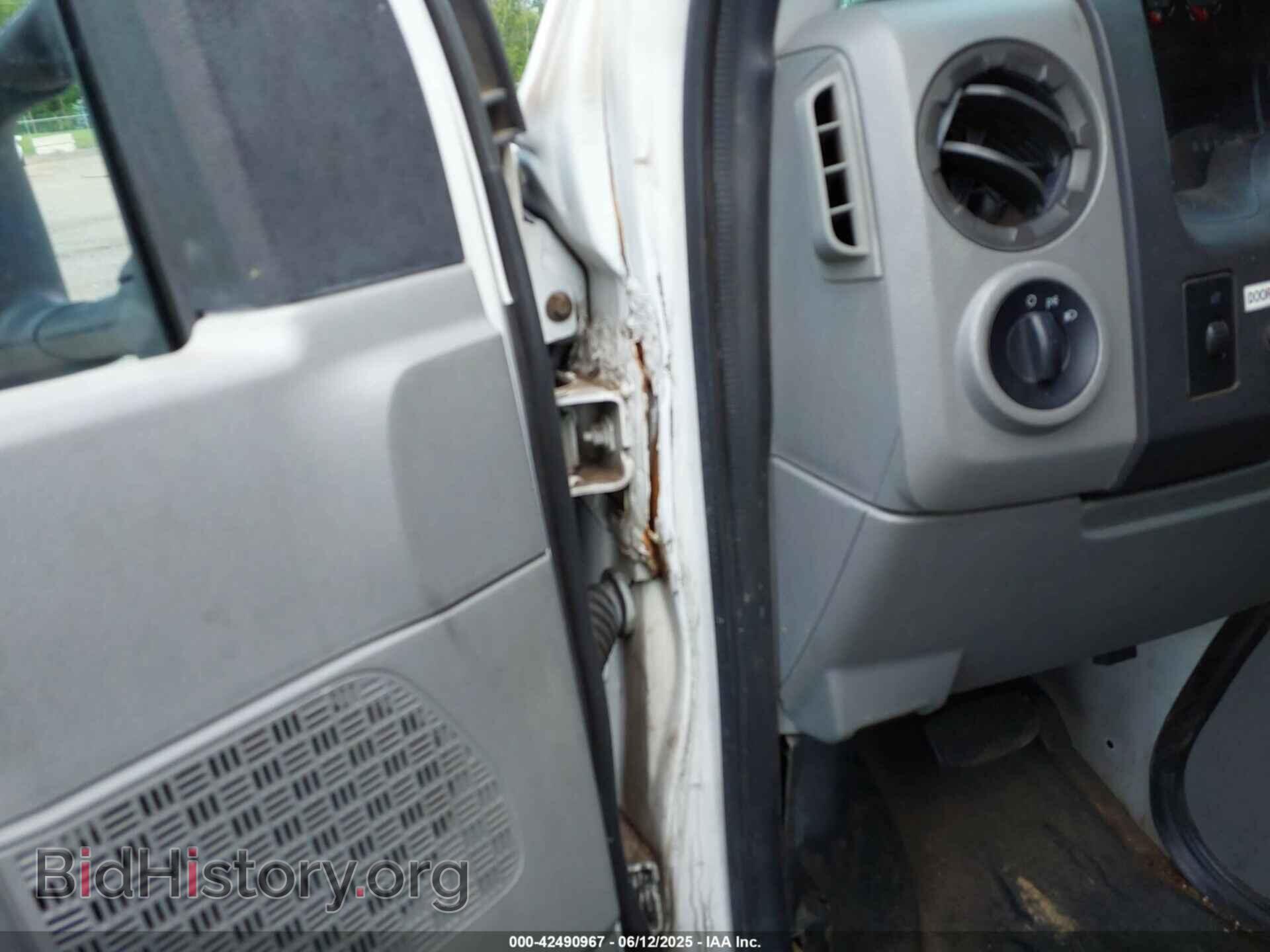 2010 FORD E-150 - VIN: 1FTNE1EW8ADA91751 - Фото 12