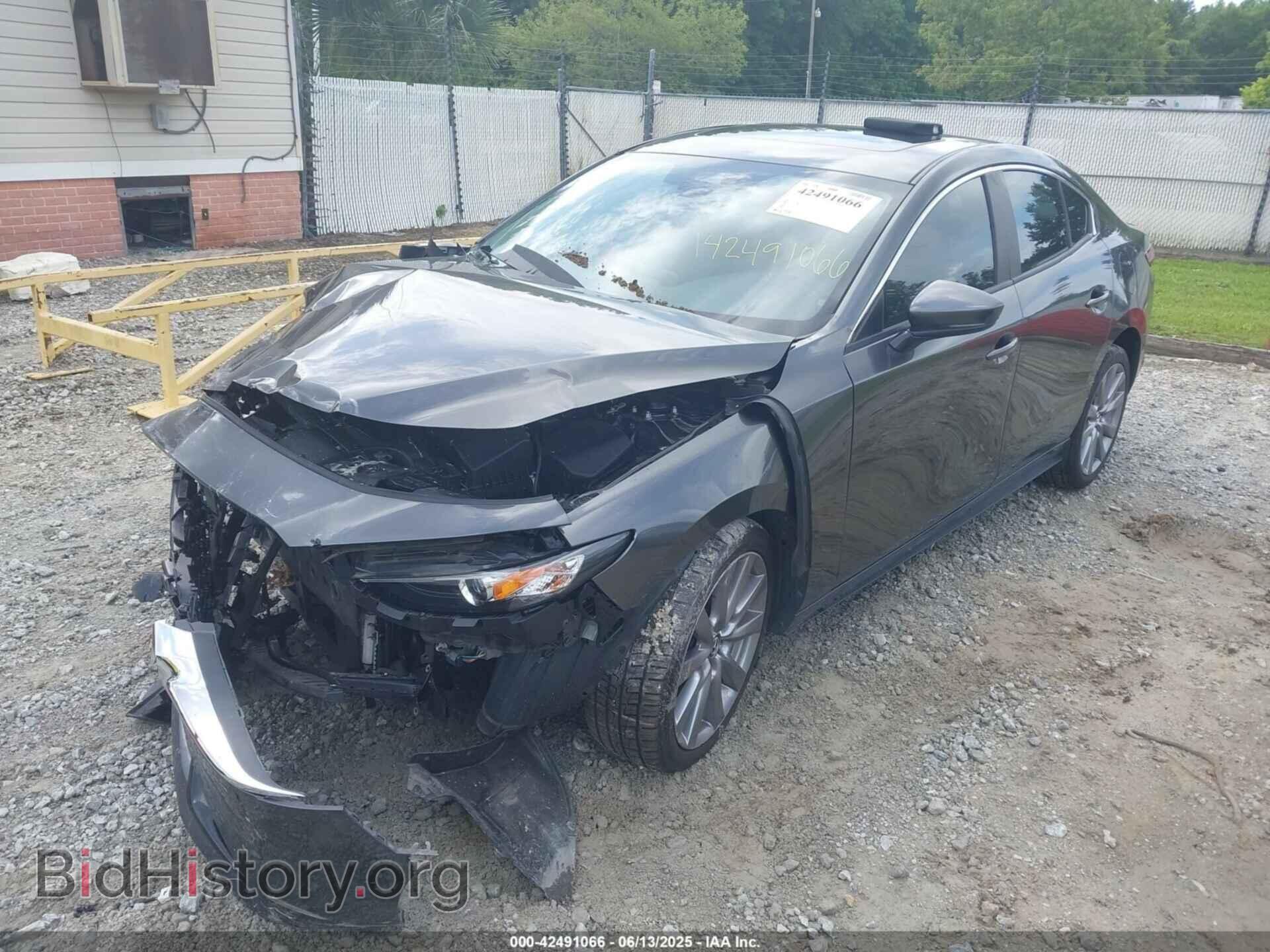 2021 MAZDA MAZDA3 - VIN: JM1BPBCL8M1330247 - Photo 2