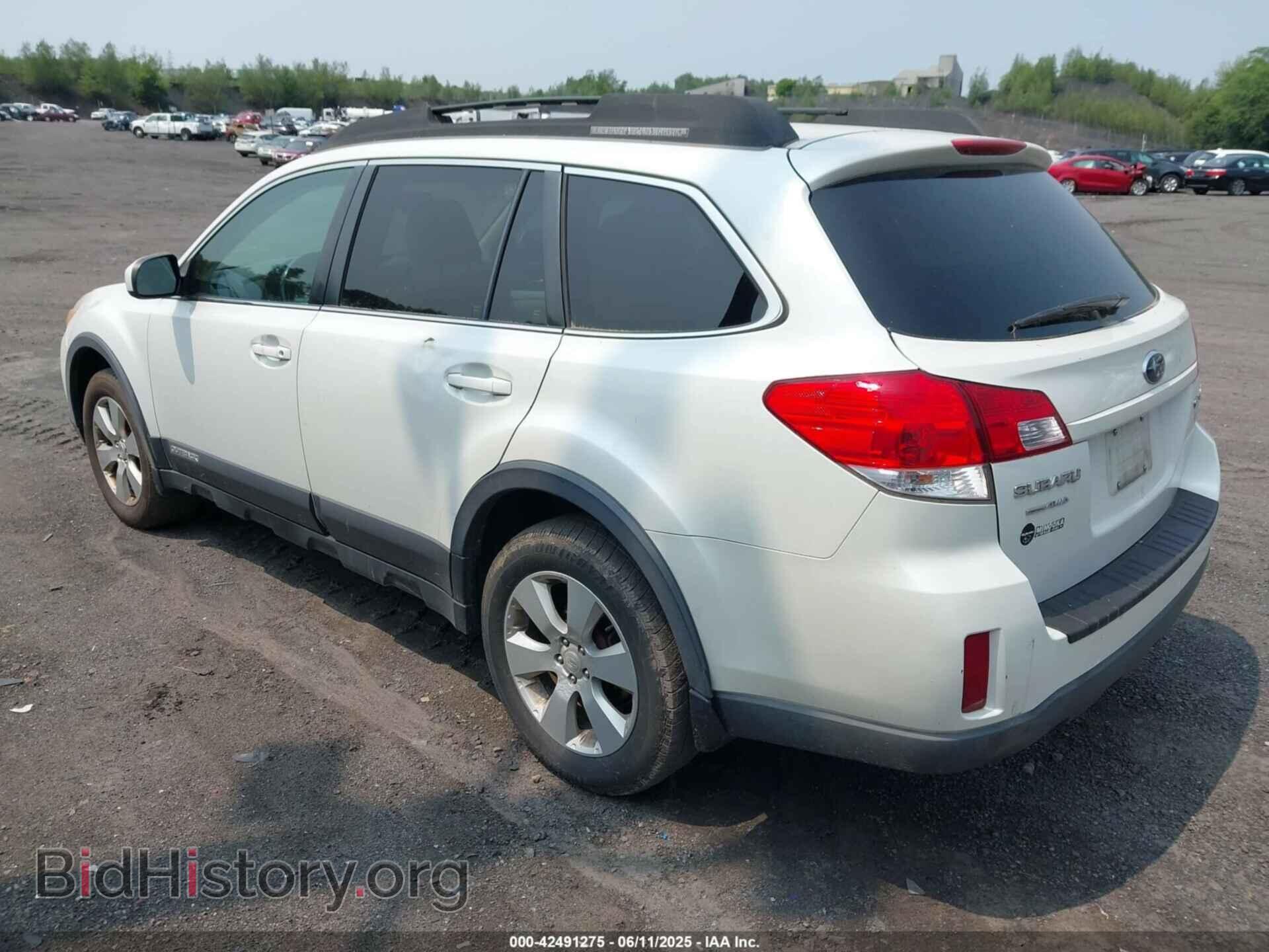 2011 SUBARU OUTBACK - VIN: 4S4BRBCC5B3446108 - Фото 3