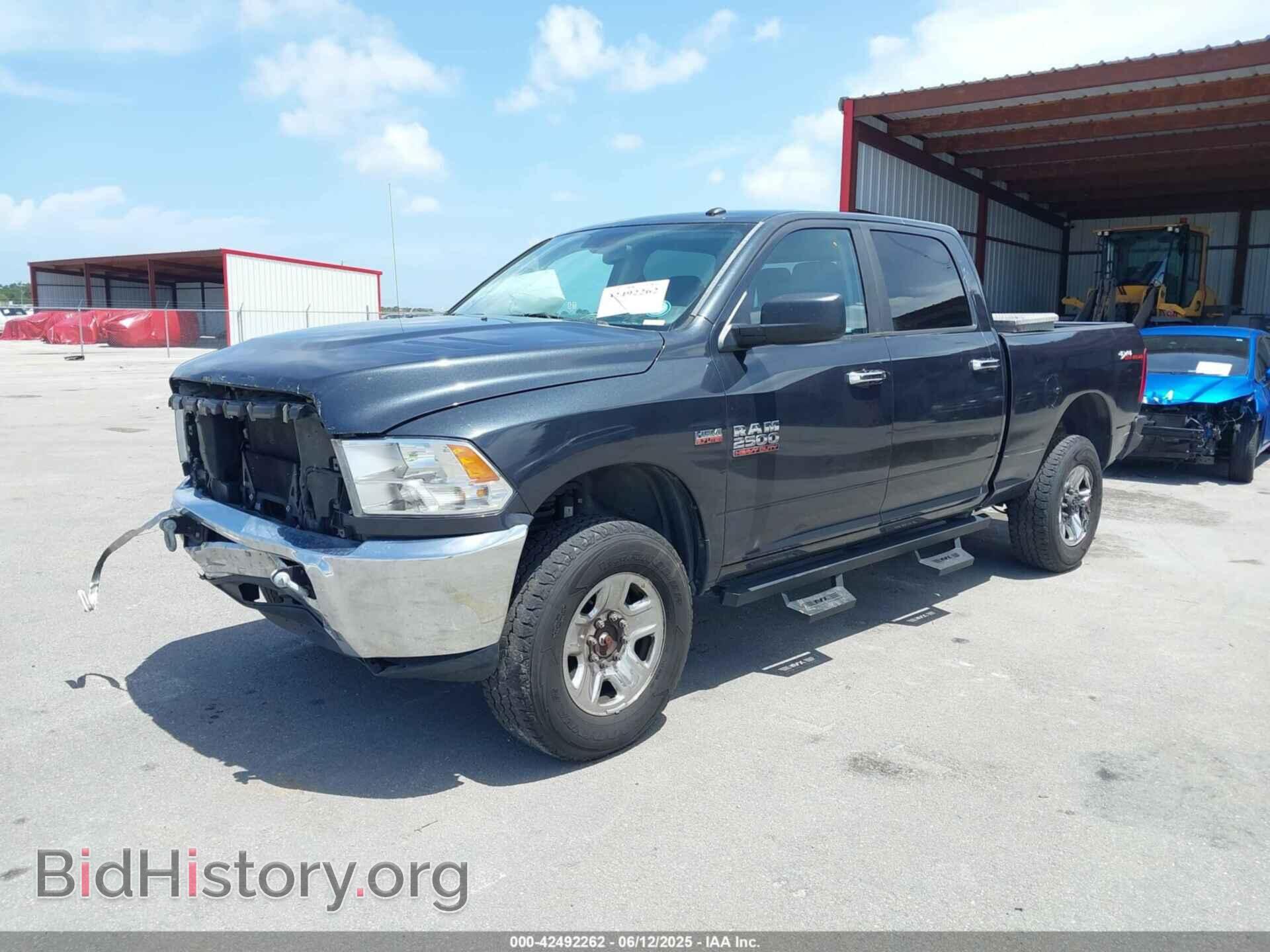 2016 RAM 2500 - VIN: 3C6TR5DT0GG268340 - Фото 2