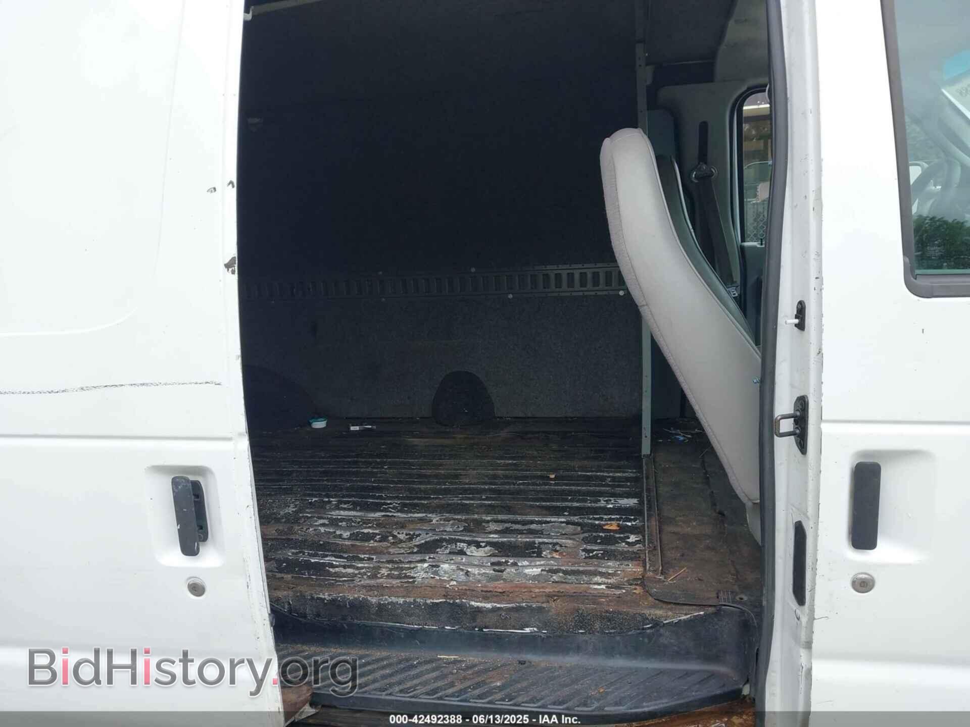 2010 FORD E-150 - VIN: 1FTNE1EW5ADA04730 - Фото 8