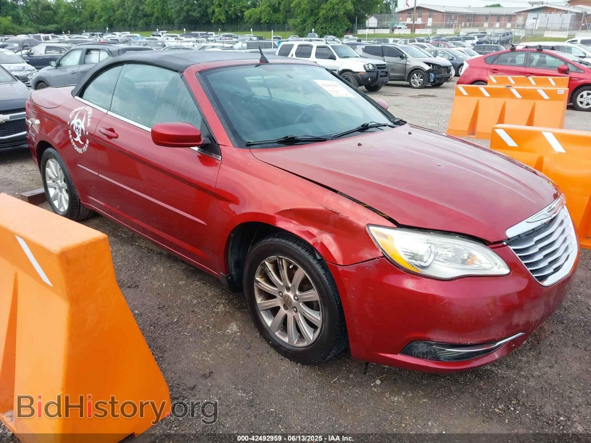 Photo 1C3BCBEB6DN623478 - CHRYSLER 200 2013