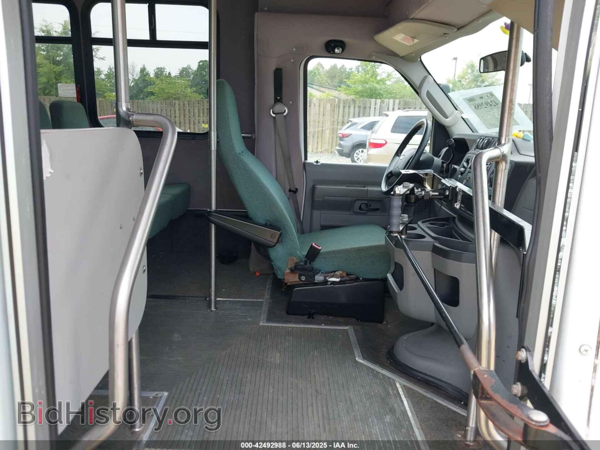 2010 FORD E-450 CUTAWAY - VIN: 1FDFE4FS2ADA78927 - Фото 6