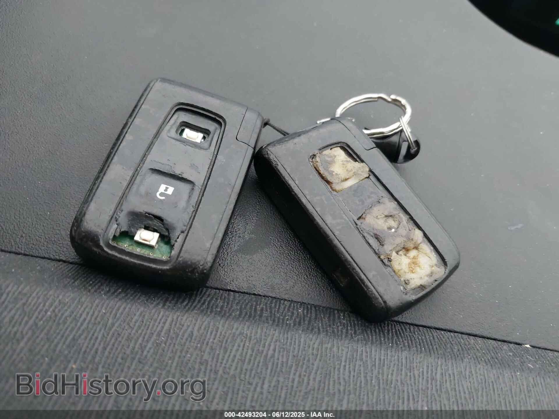 2007 TOYOTA PRIUS - VIN: JTDKB20U477624094 - Фото 11