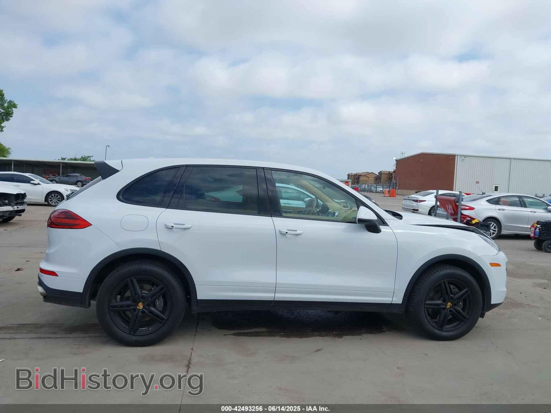 2016 PORSCHE CAYENNE - VIN: WP1AA2A23GKA38204 - Фото 13