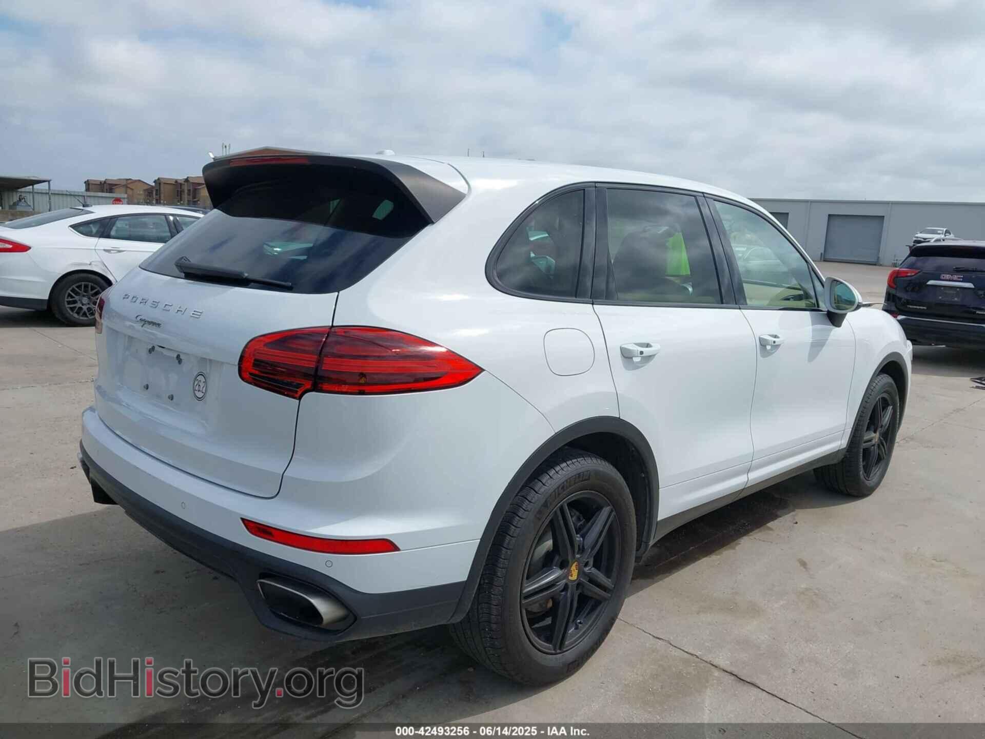 2016 PORSCHE CAYENNE - VIN: WP1AA2A23GKA38204 - Фото 4