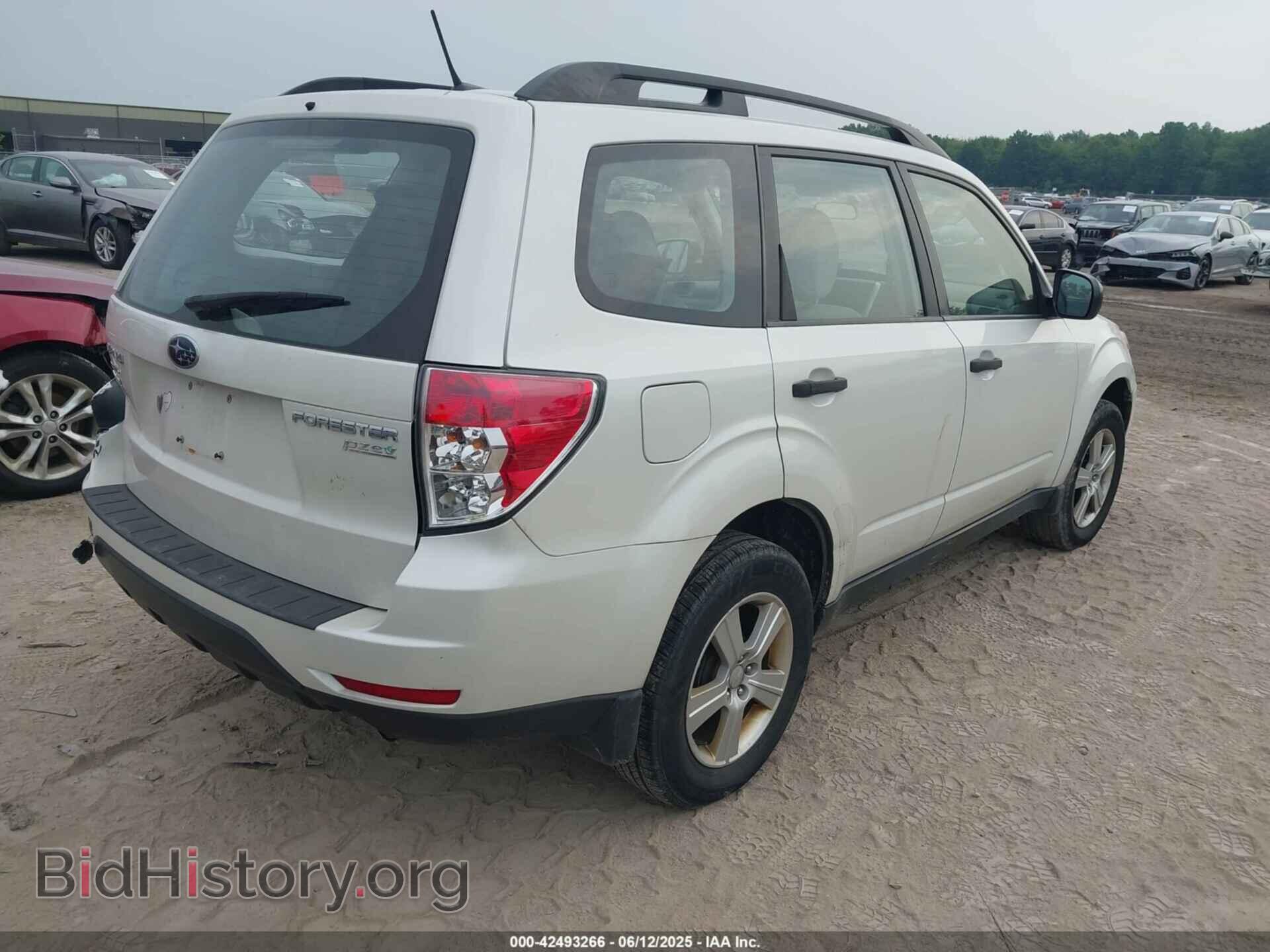 2013 SUBARU FORESTER - VIN: JF2SHABC1DH433348 - Фото 4