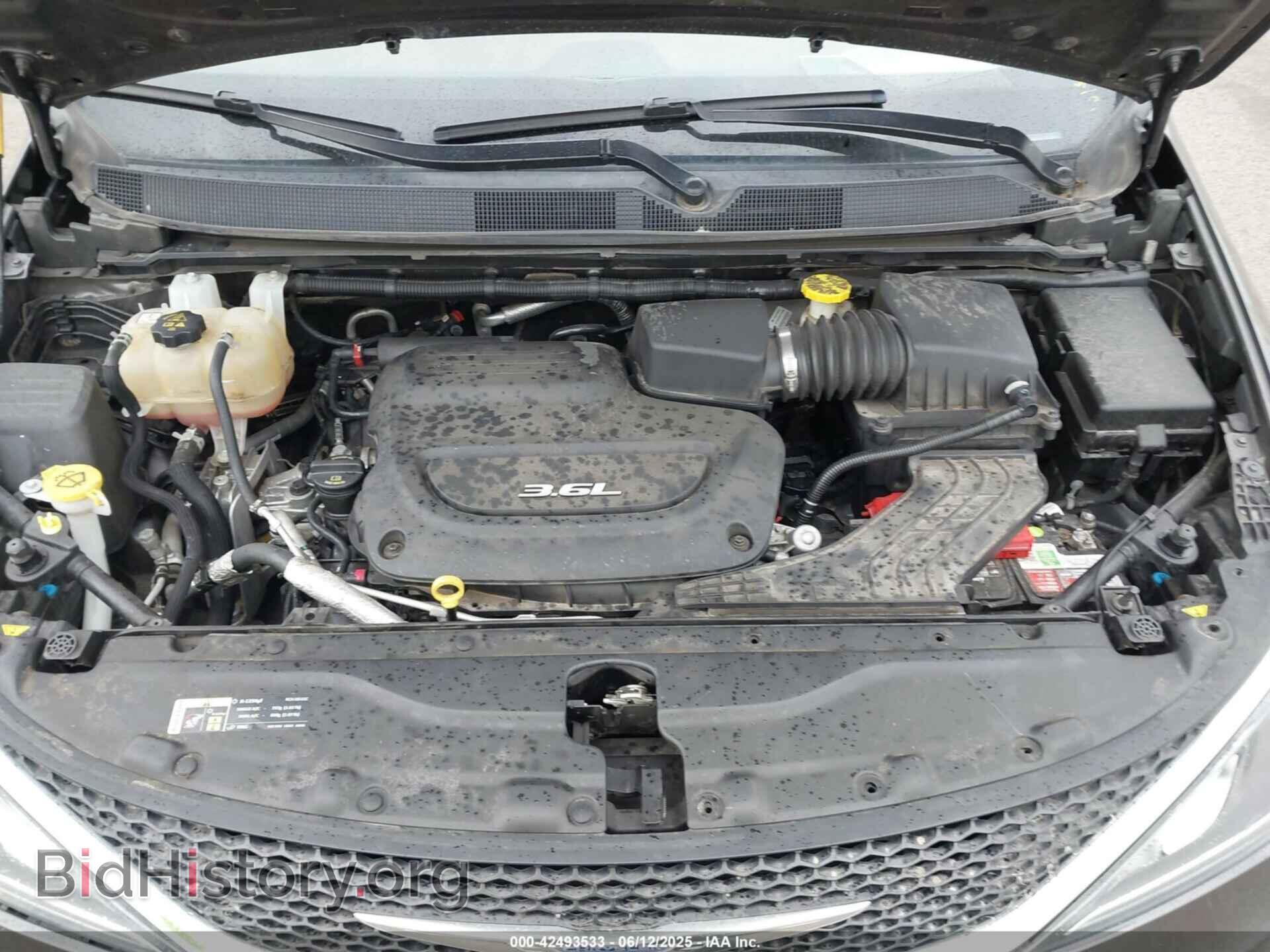 2017 CHRYSLER PACIFICA - VIN: 2C4RC1GG7HR683615 - Фото 10