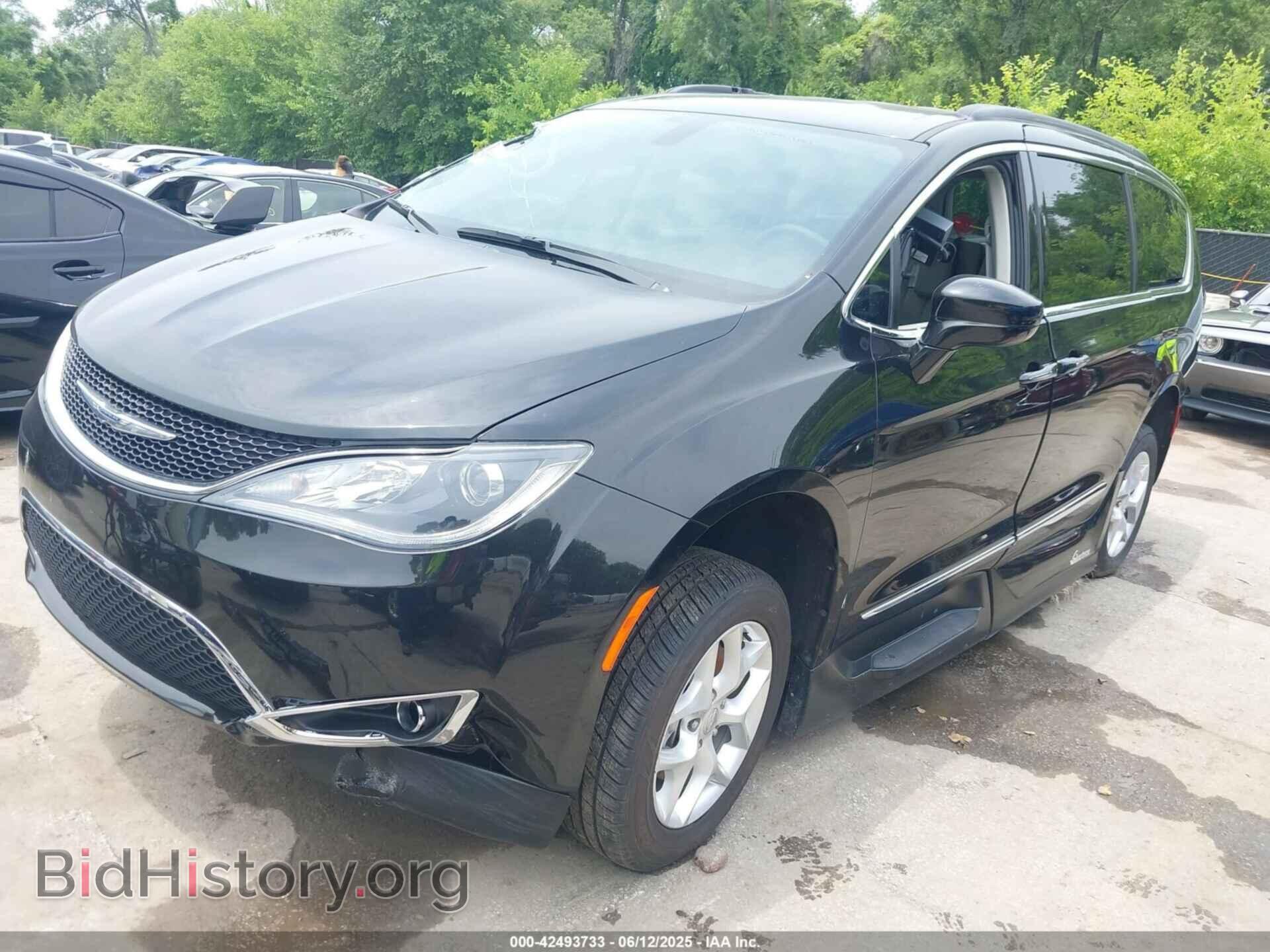 2017 CHRYSLER PACIFICA - VIN: 2C4RC1BG4HR713161 - Фото 2