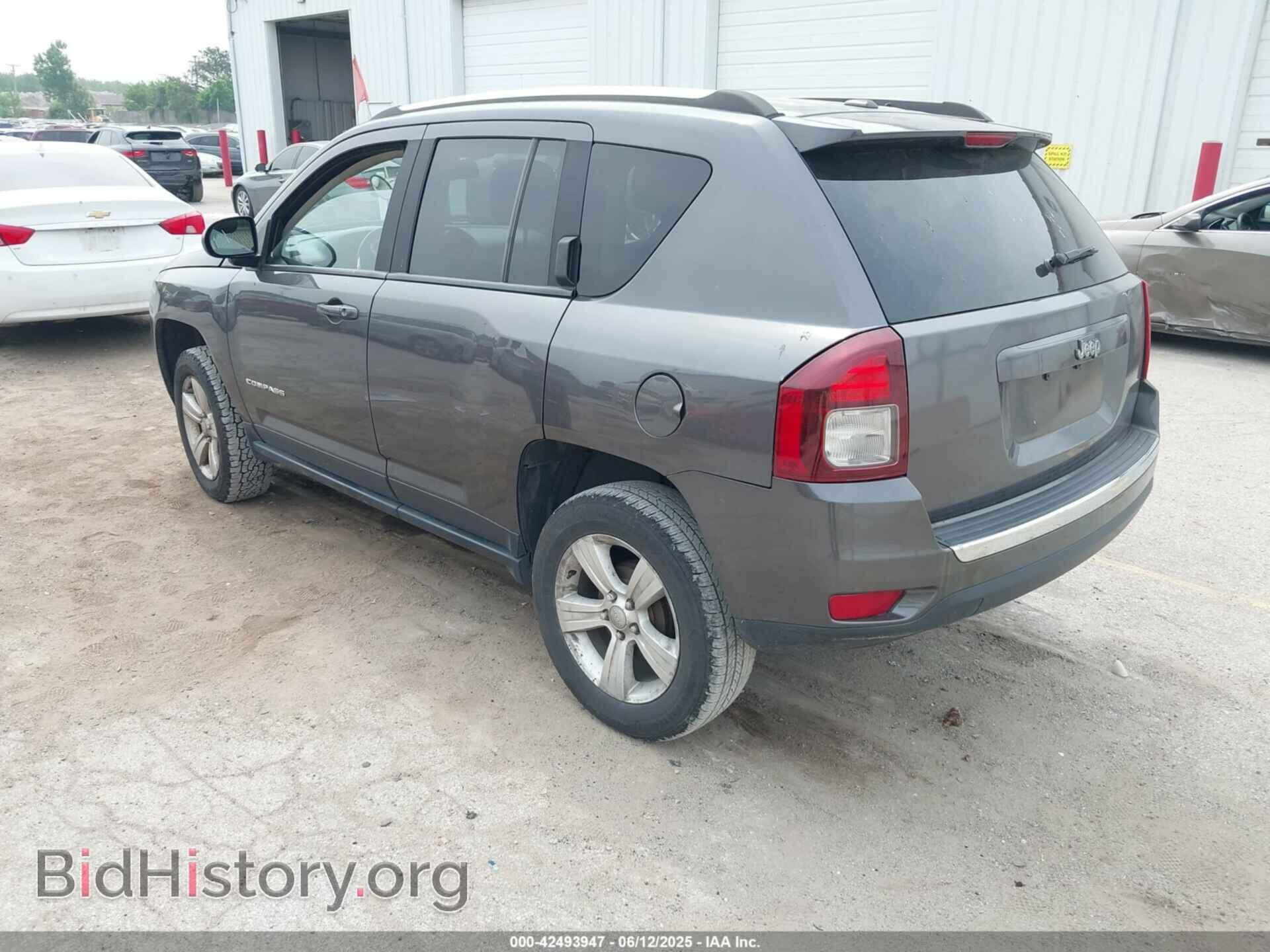 2015 JEEP COMPASS - VIN: 1C4NJCEAXFD329098 - Фото 3