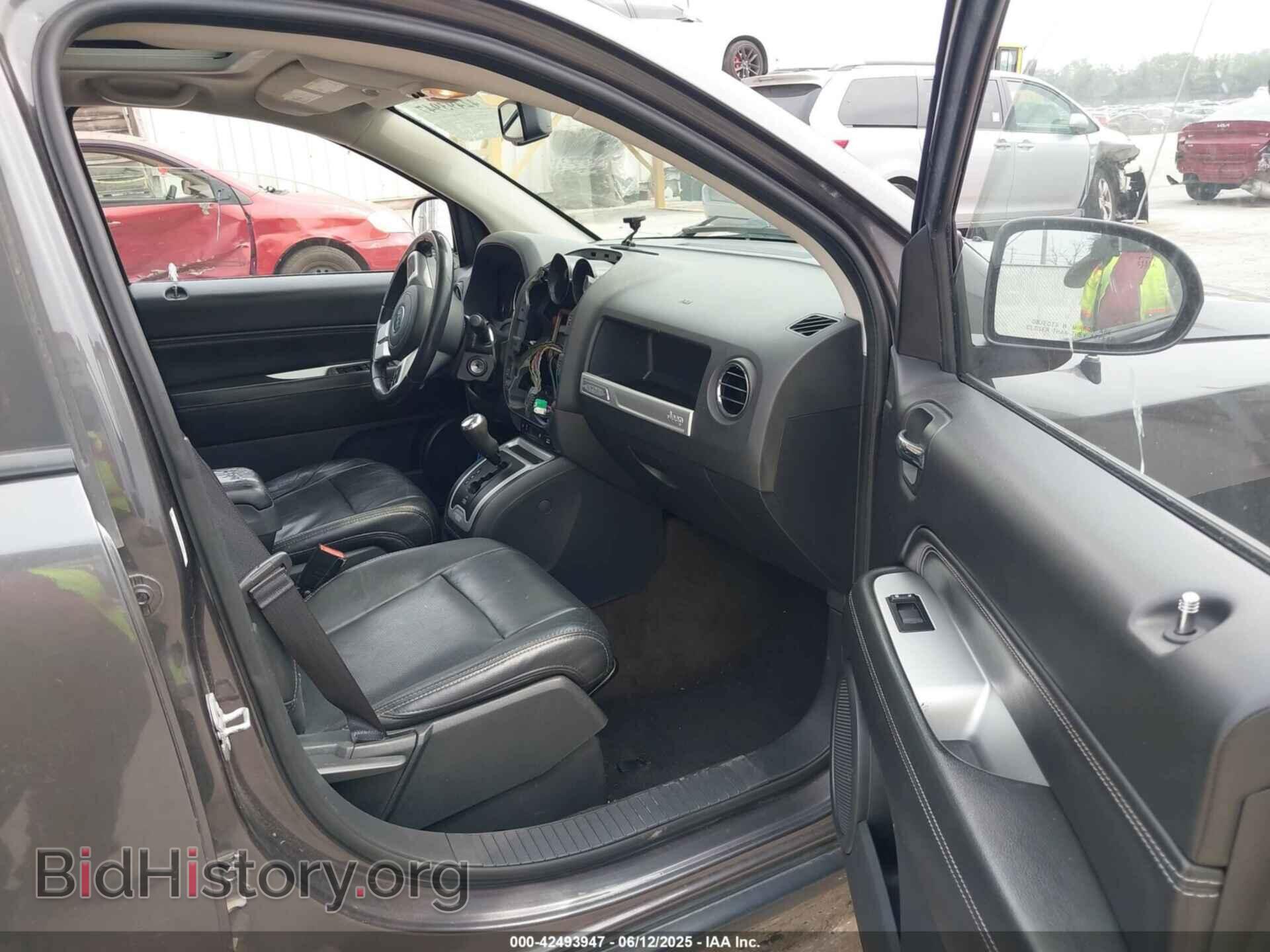 2015 JEEP COMPASS - VIN: 1C4NJCEAXFD329098 - Фото 5