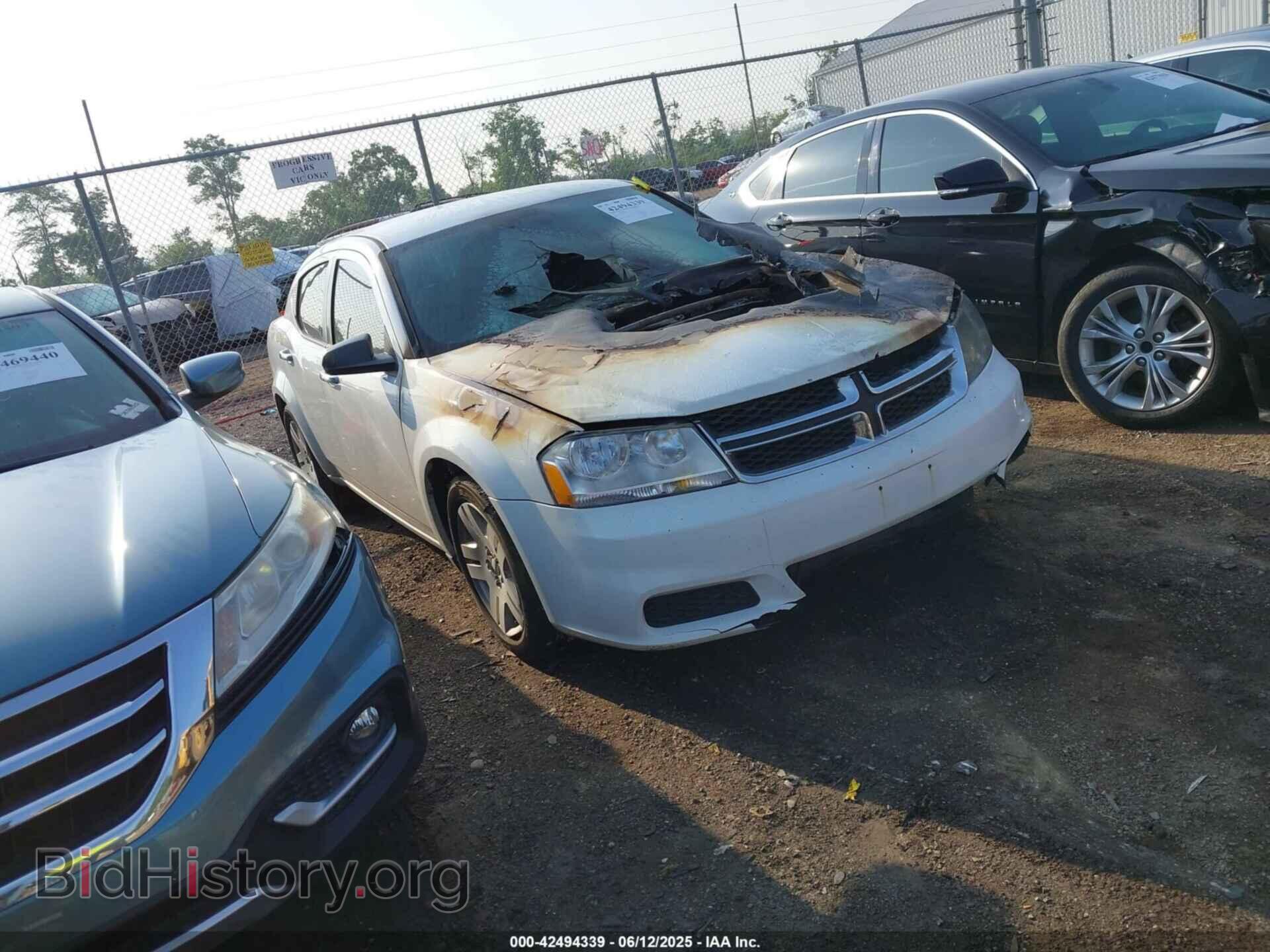 Photo 1B3BD4FB0BN598708 - DODGE AVENGER 2011