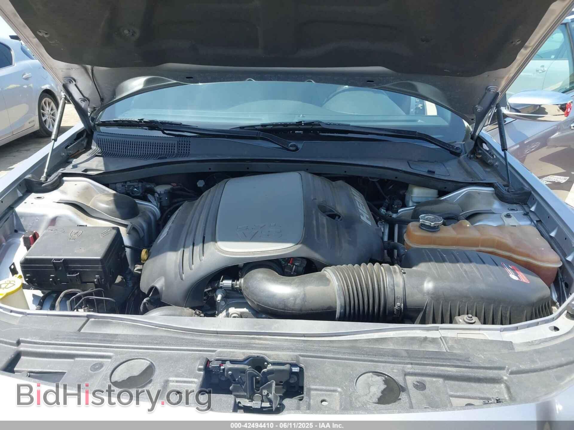 2013 CHRYSLER 300C - VIN: 2C3CCAKT9DH665664 - Фото 10