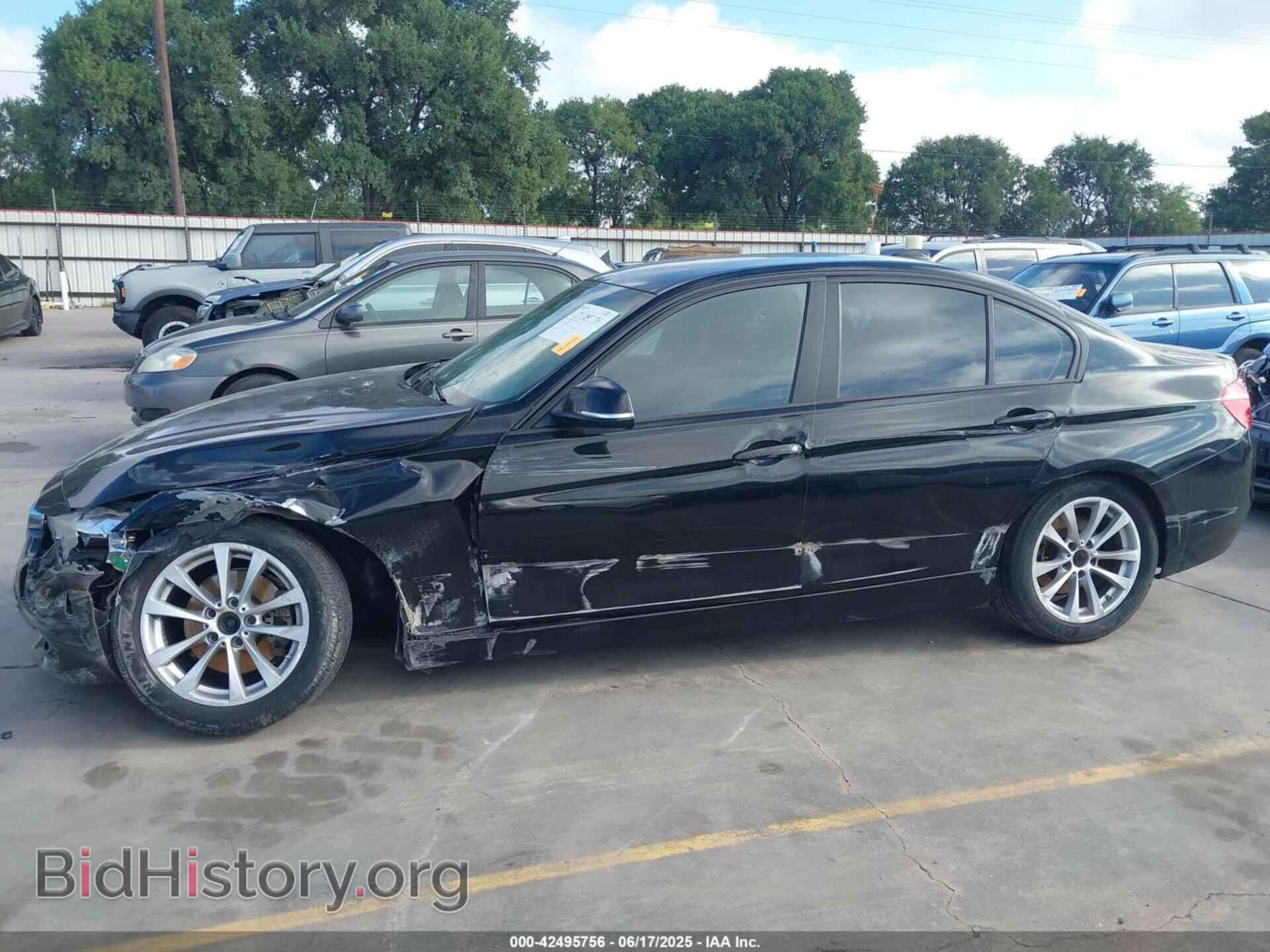 2016 BMW 320I - VIN: WBA8A9C57GK617869 - Фото 6