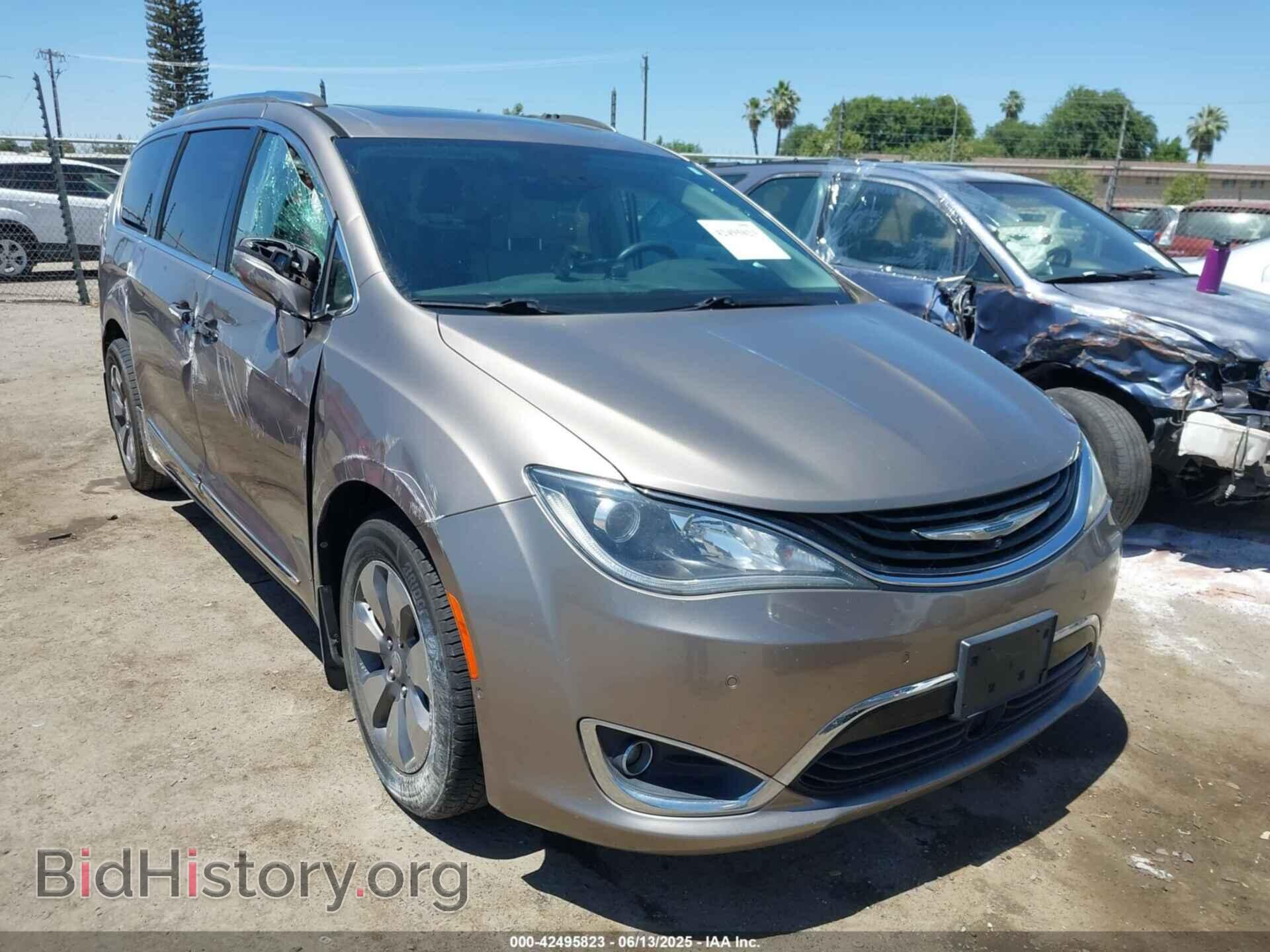 Фотография 2C4RC1N77HR689613 - CHRYSLER PACIFICA HYBRID 2017