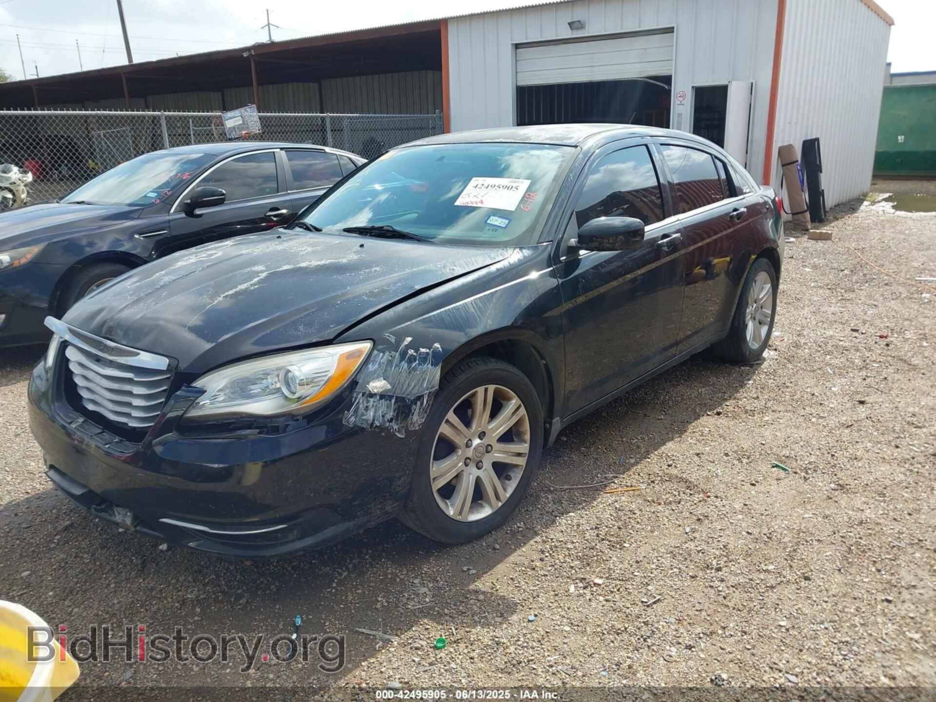 2013 CHRYSLER 200 - VIN: 1C3CCBBB4DN538857 - Фото 2