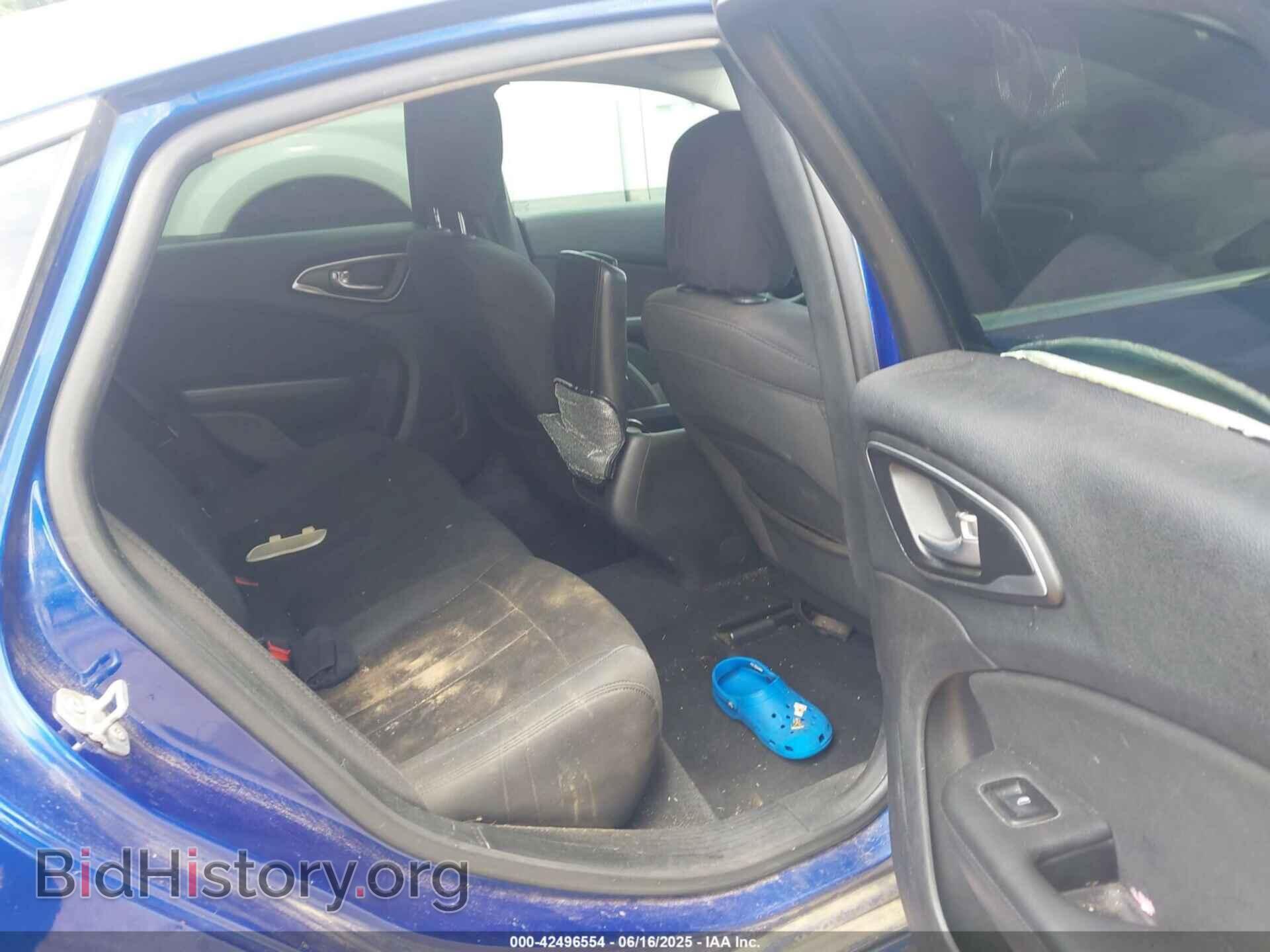 2016 CHRYSLER 200 - VIN: 1C3CCCAB3GN133732 - Фото 8