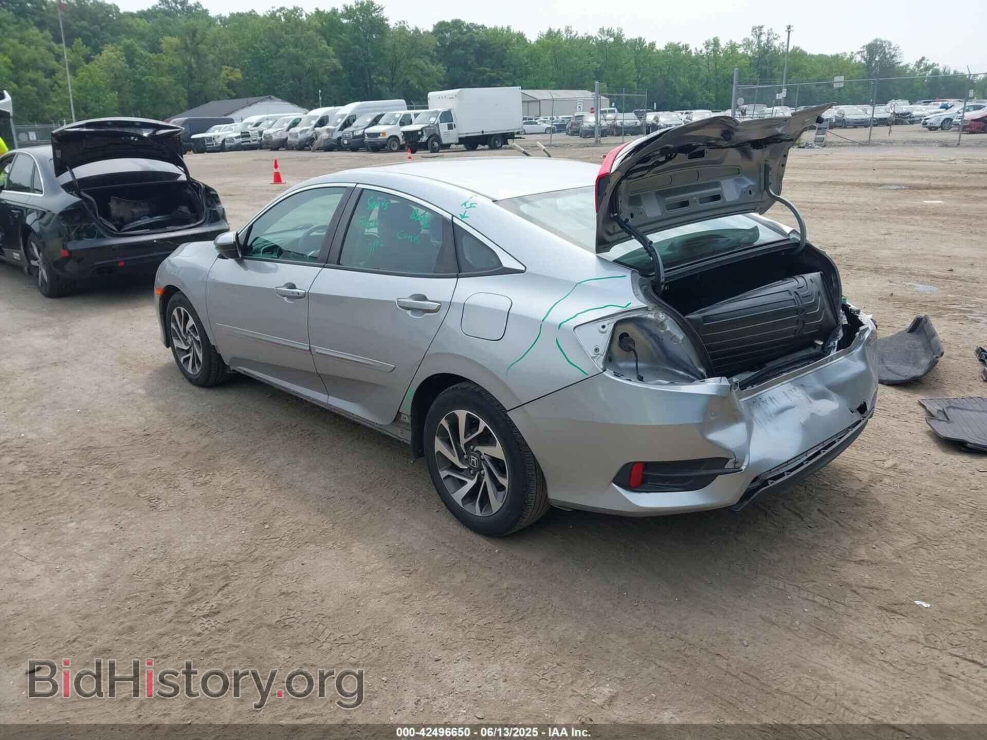 2016 HONDA CIVIC - VIN: 19XFC2F85GE042434 - Фото 3