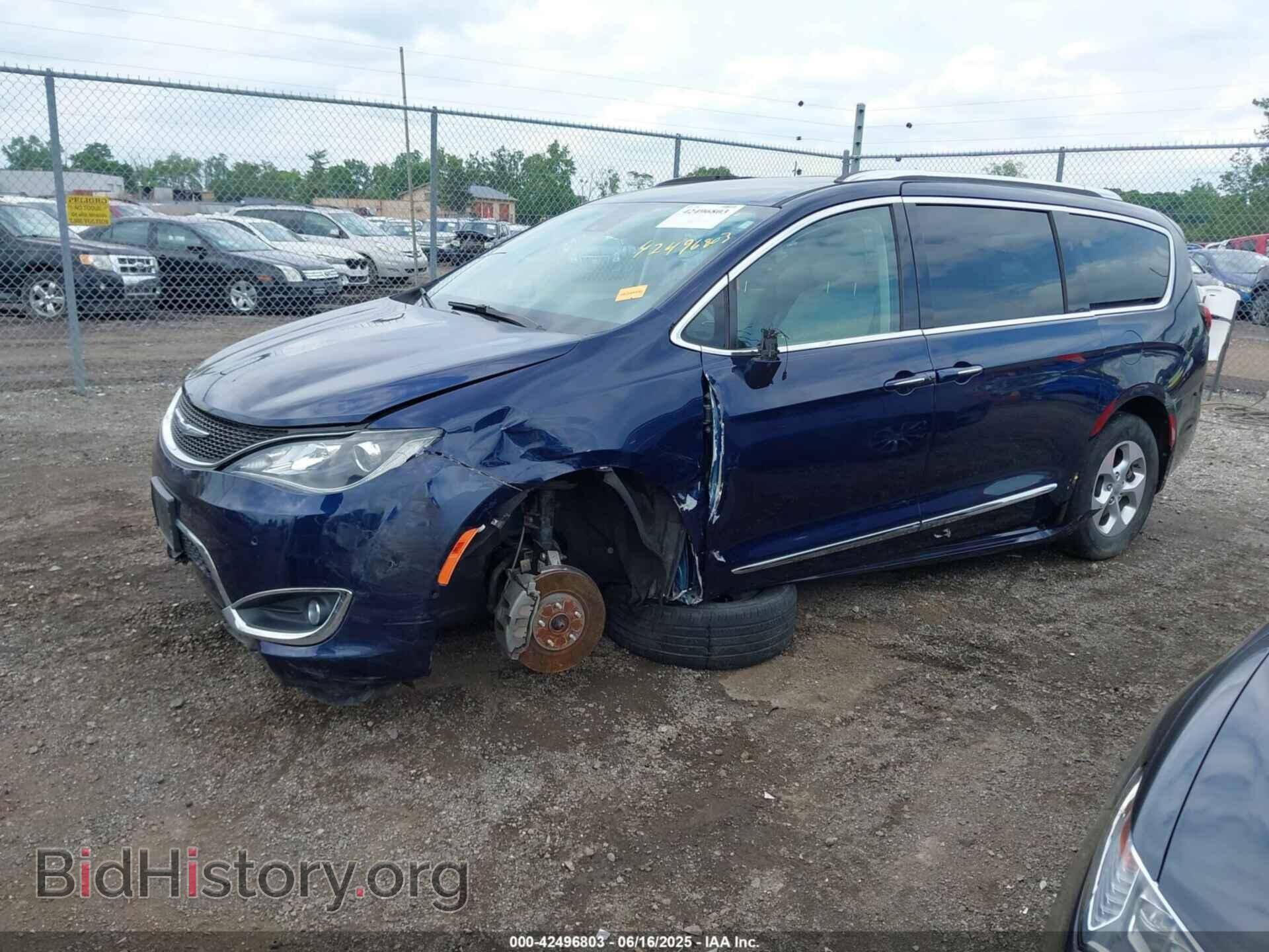 2018 CHRYSLER PACIFICA - VIN: 2C4RC1BG3JR127315 - Фото 2