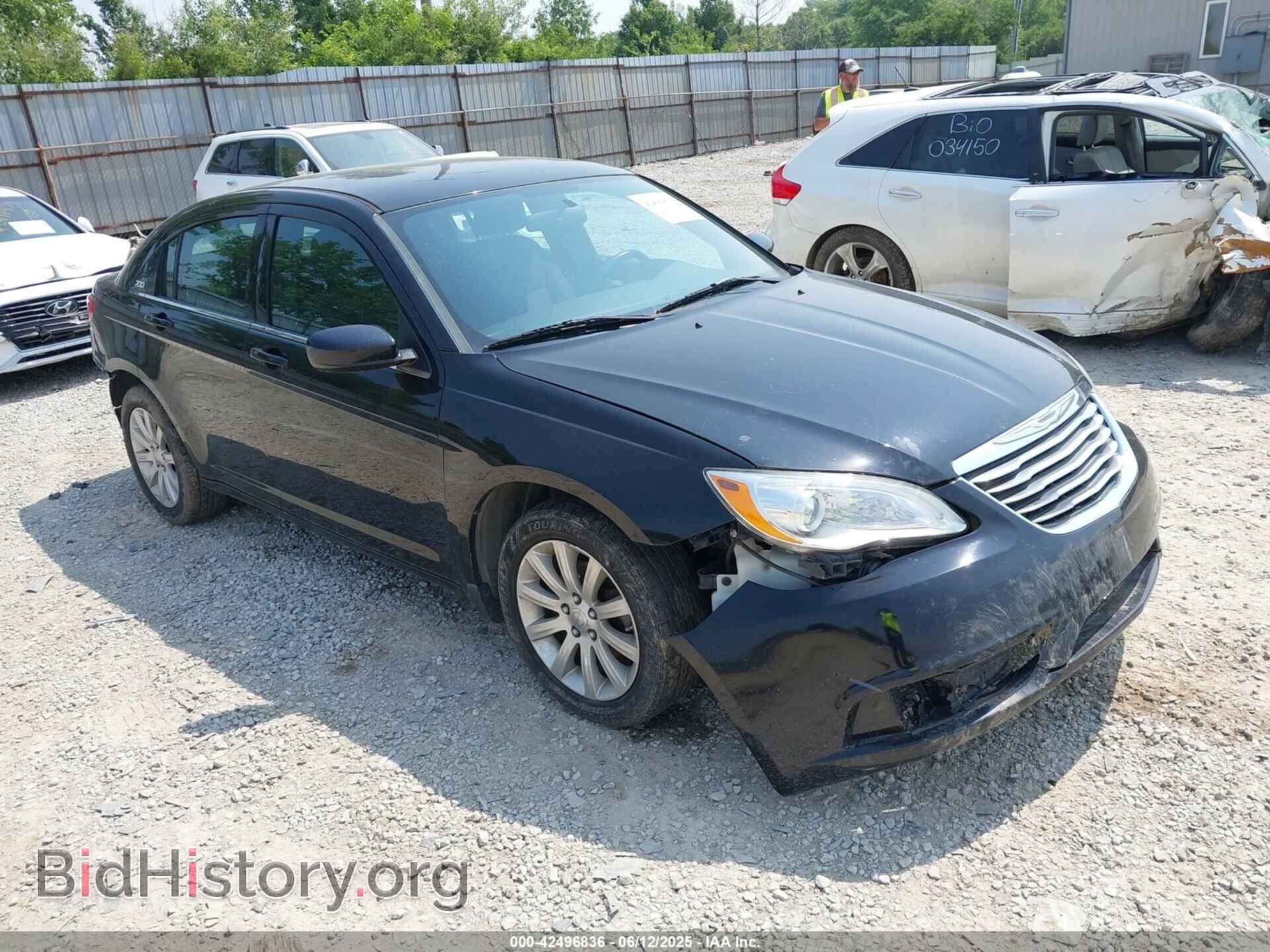 Фотография 1C3CCBBB6DN579507 - CHRYSLER 200 2013