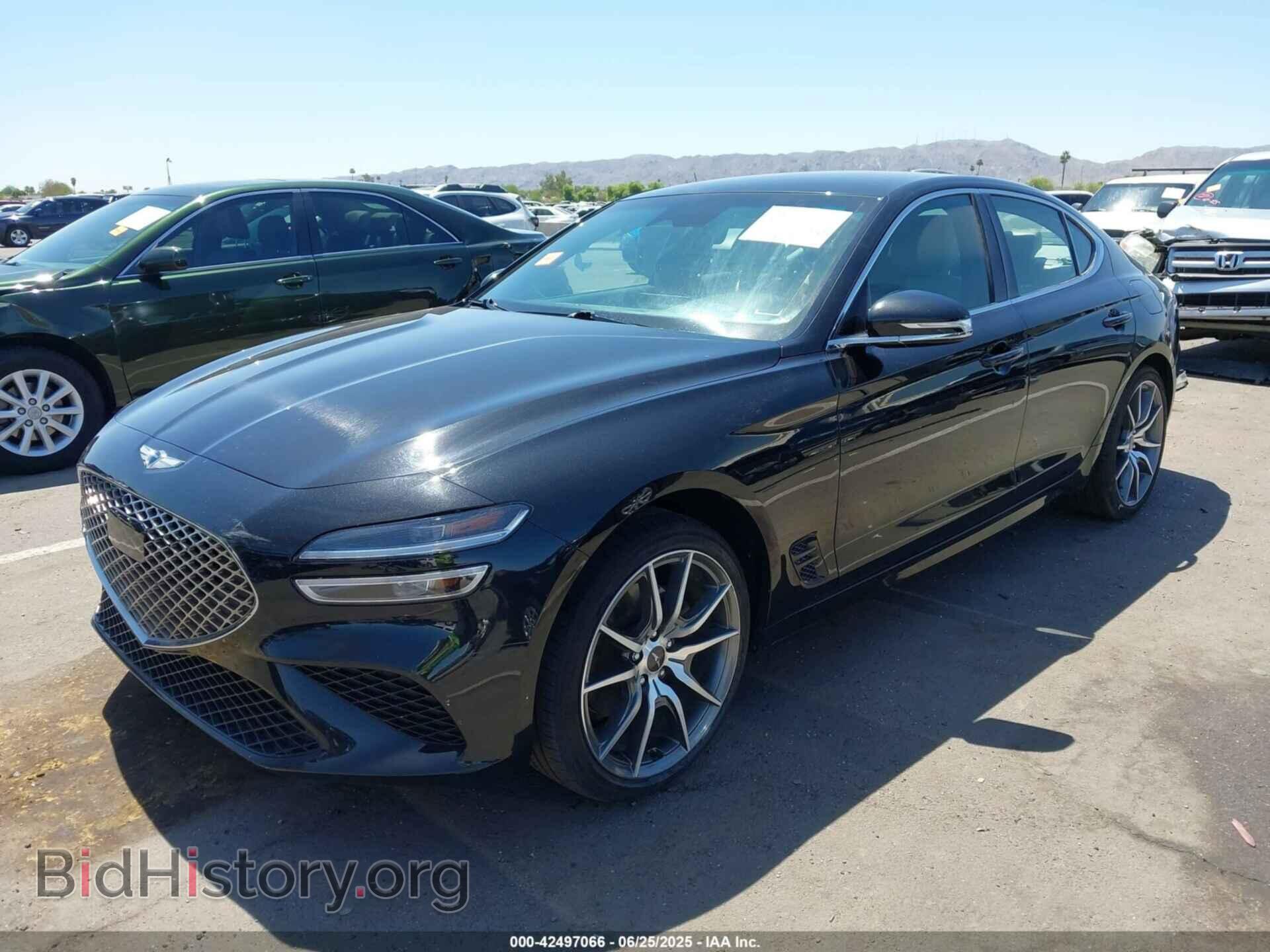 2023 GENESIS G70 - VIN: KMTG34TA3PU132398 - Фото 2
