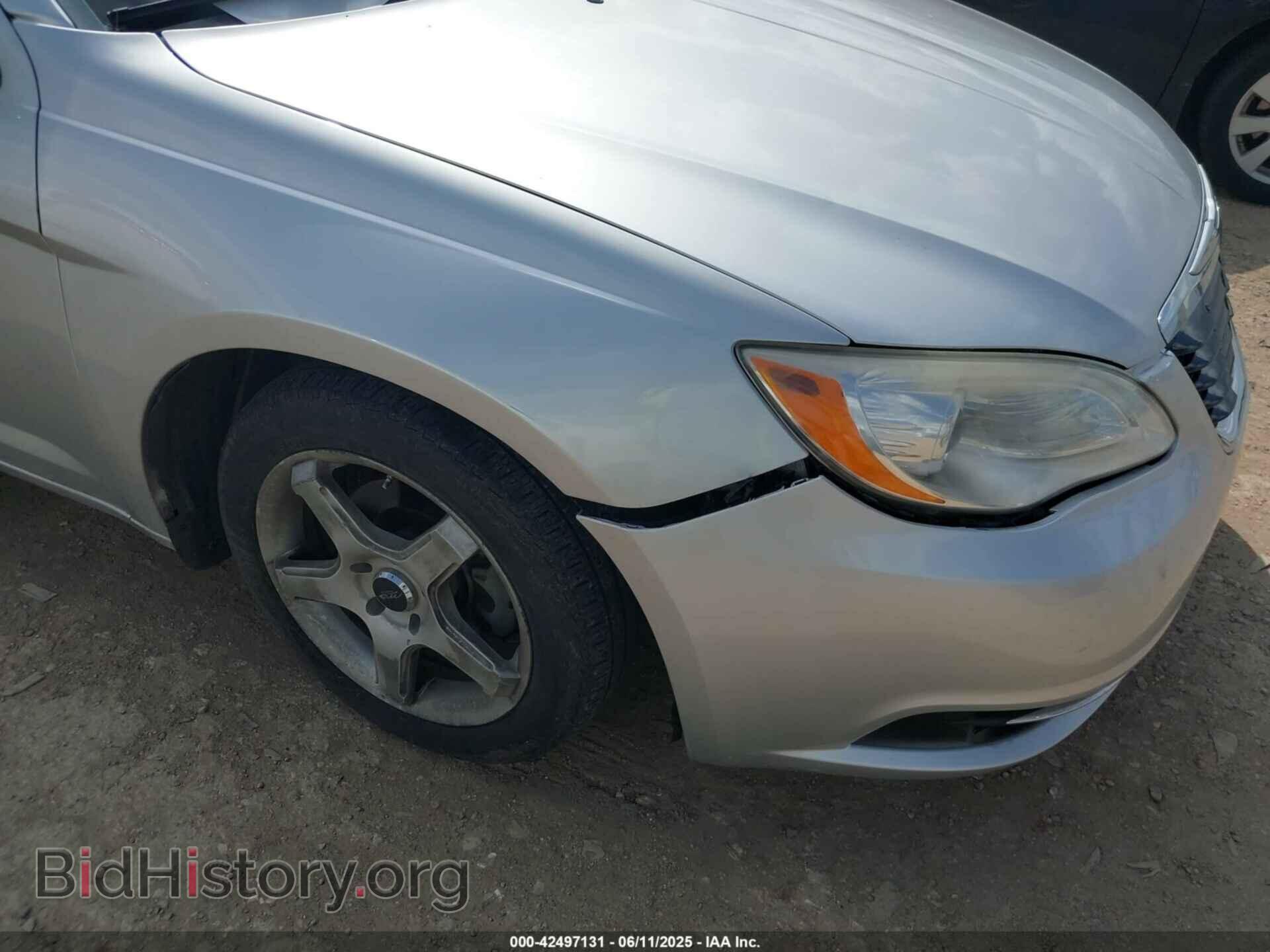 2012 CHRYSLER 200 - VIN: 1C3CCBBB1CN175979 - Фото 6