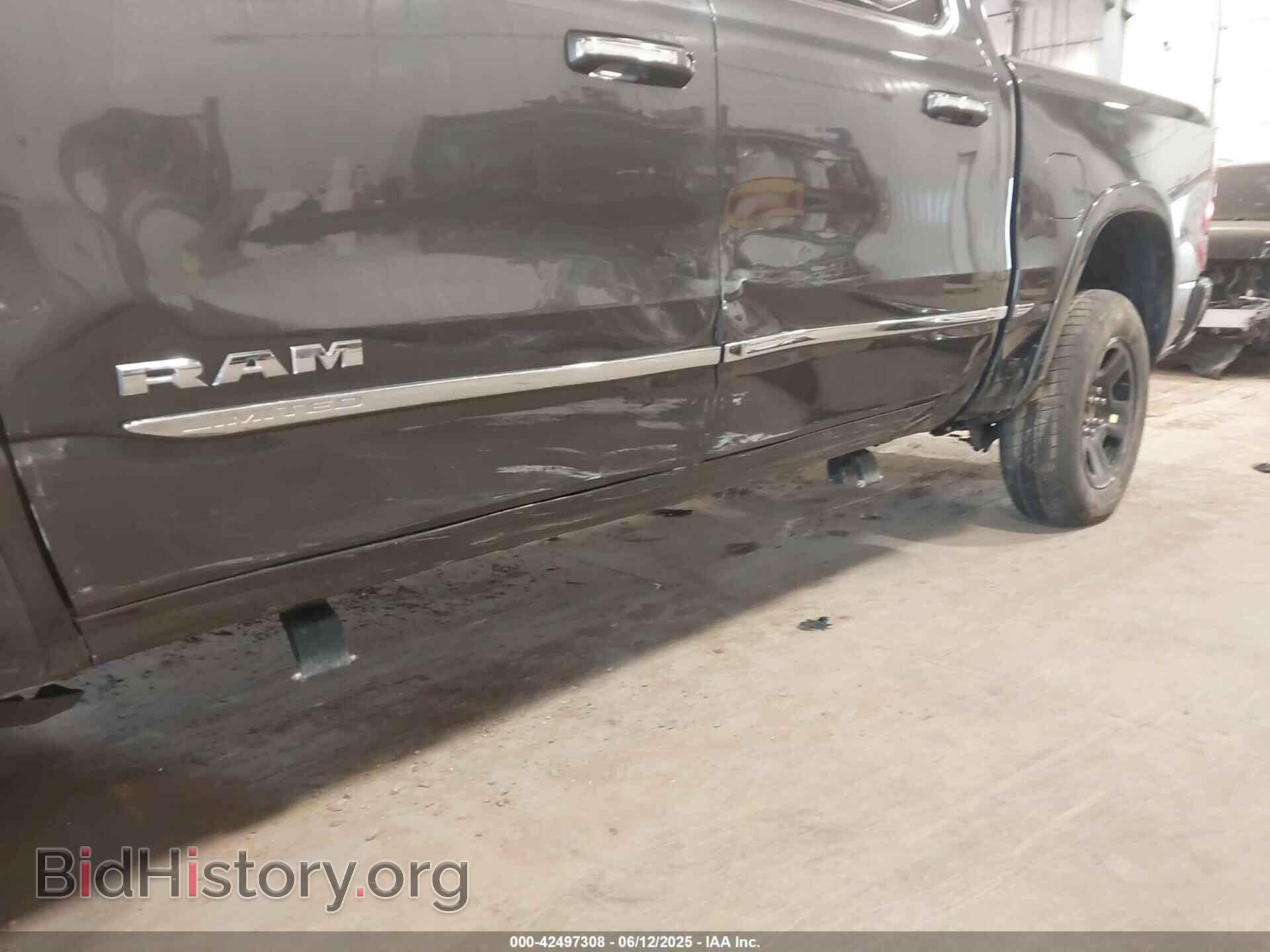 2019 RAM 1500 - VIN: 1C6SRFHT6KN732727 - Фото 6