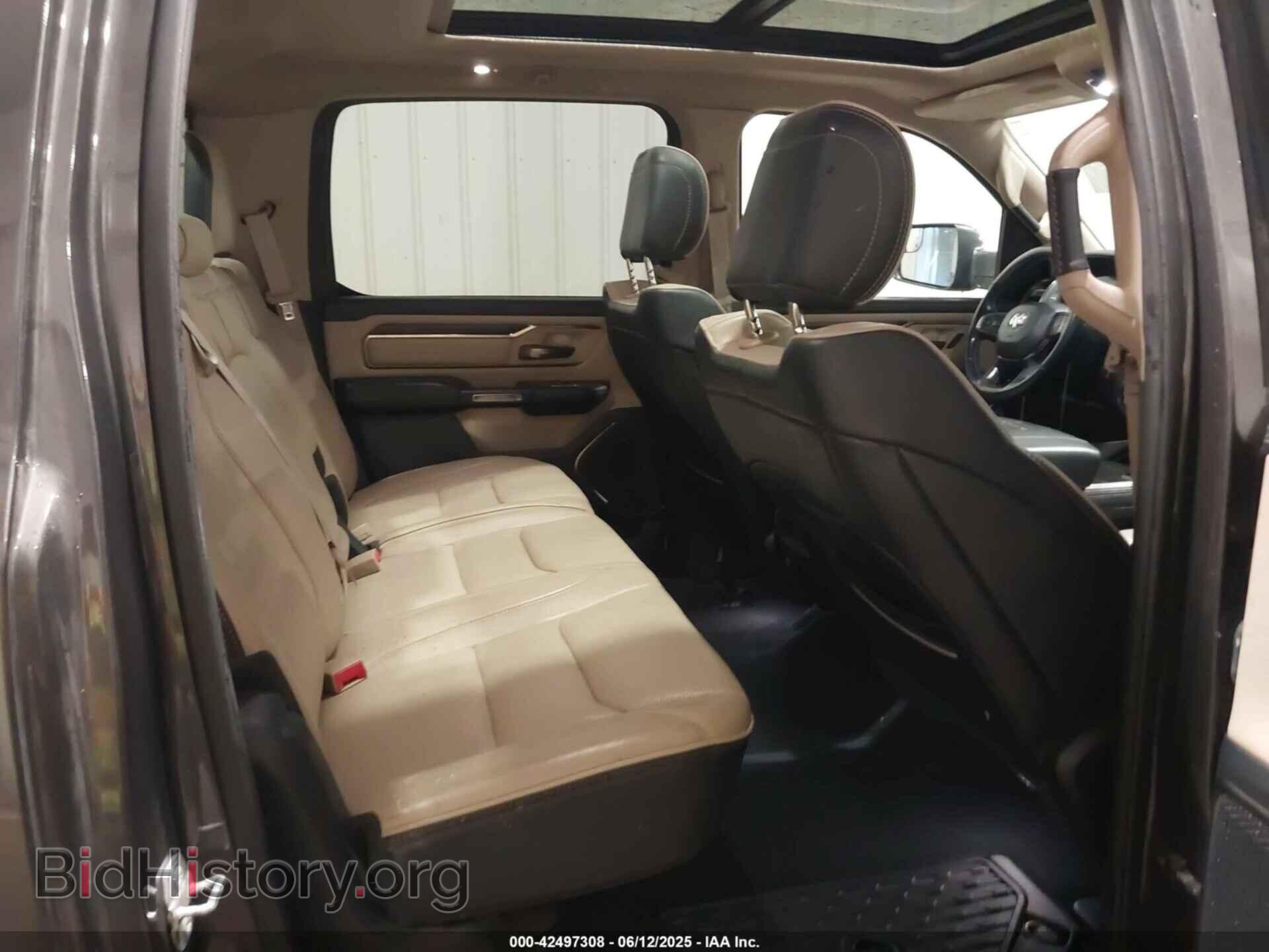 2019 RAM 1500 - VIN: 1C6SRFHT6KN732727 - Фото 8