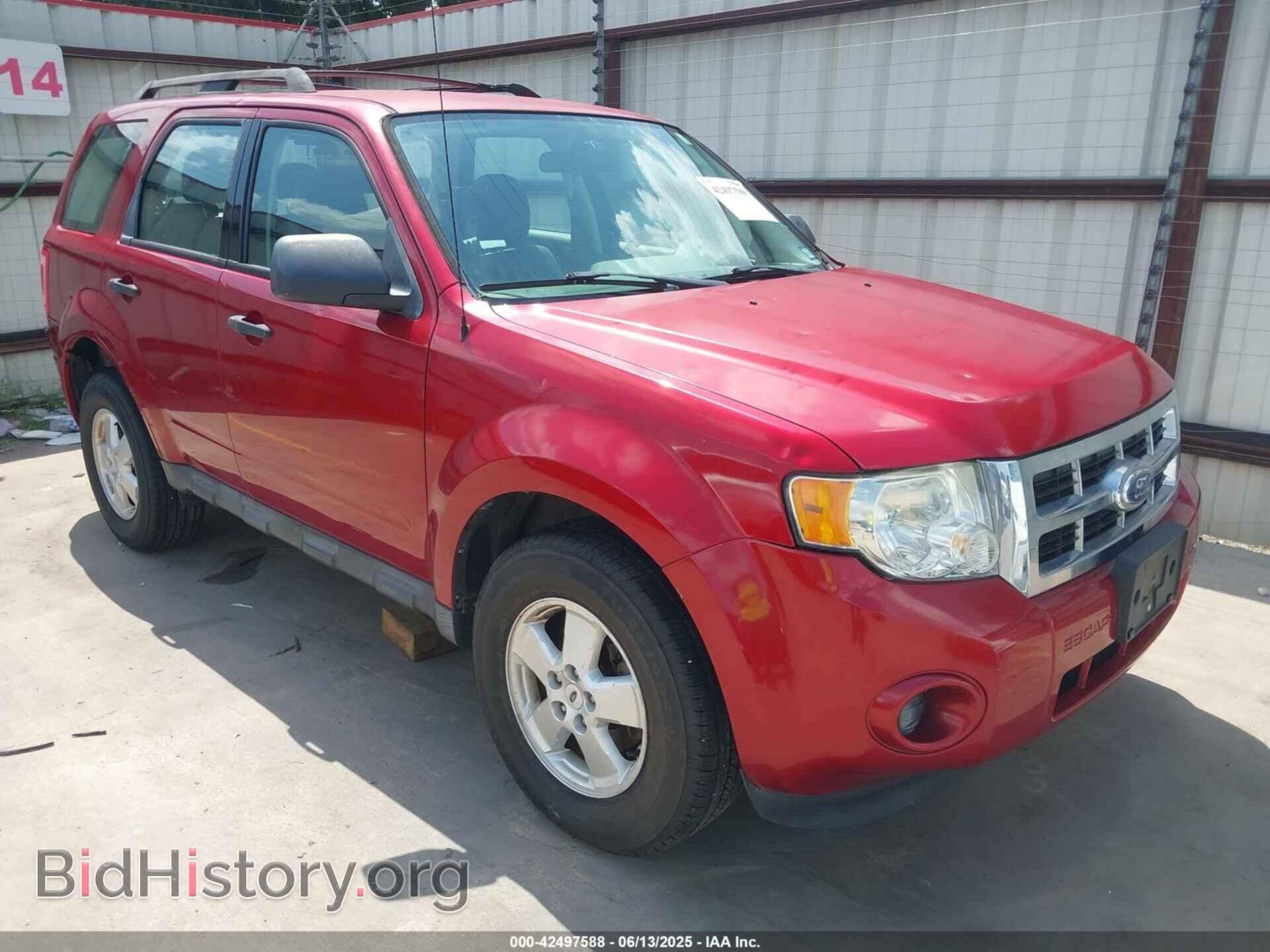 Фотография 1FMCU0C74CKB30488 - FORD ESCAPE 2012