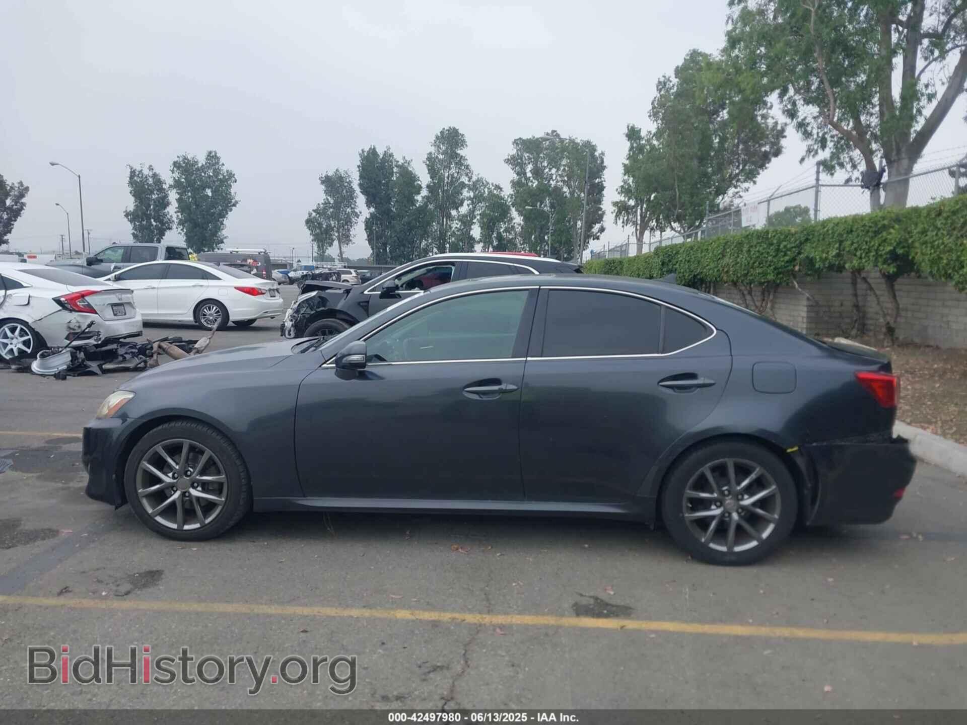 2011 LEXUS IS 250 - VIN: JTHBF5C20B5132424 - Photo 14