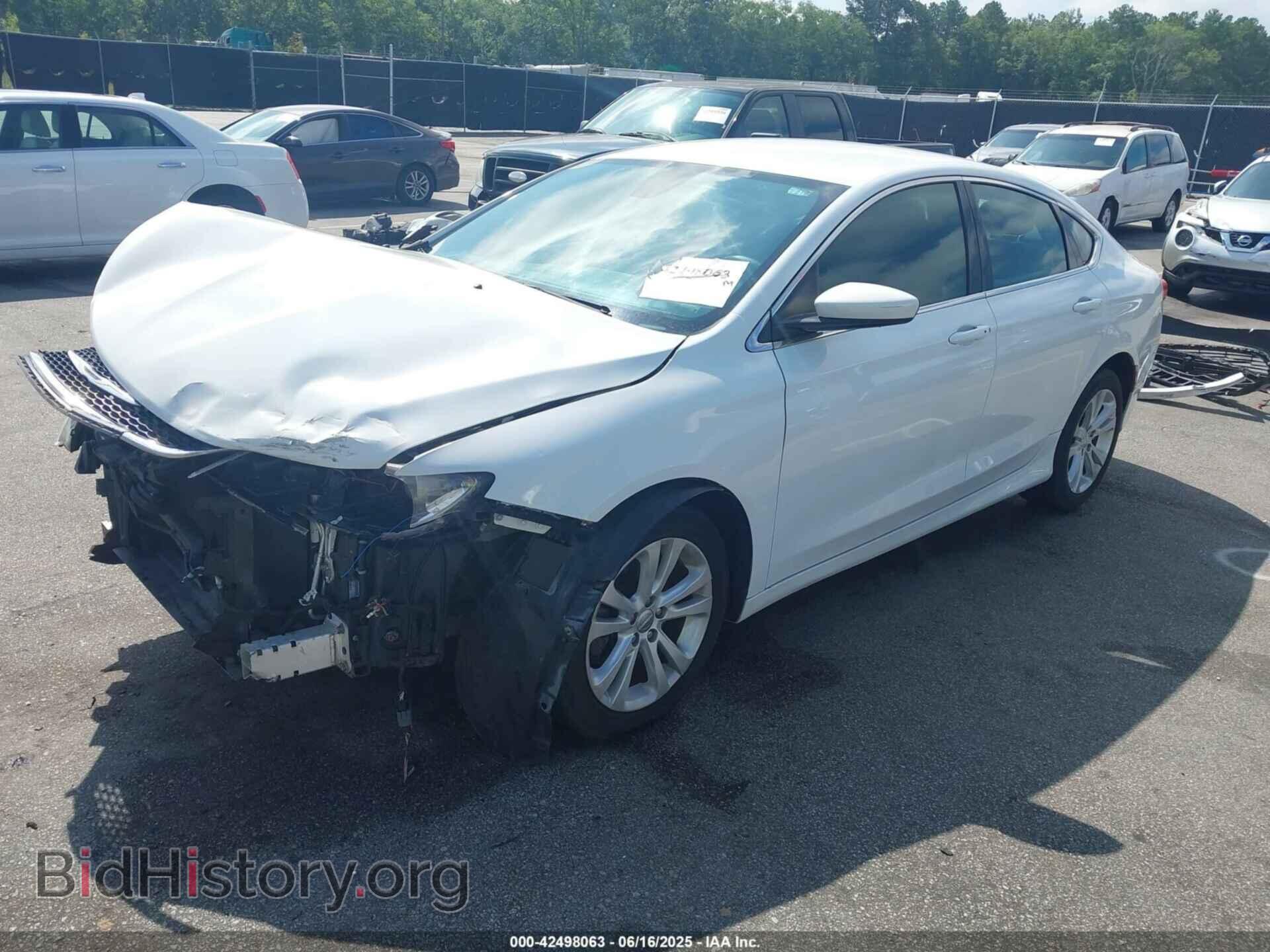 2015 CHRYSLER 200 - VIN: 1C3CCCAB0FN559909 - Фото 2