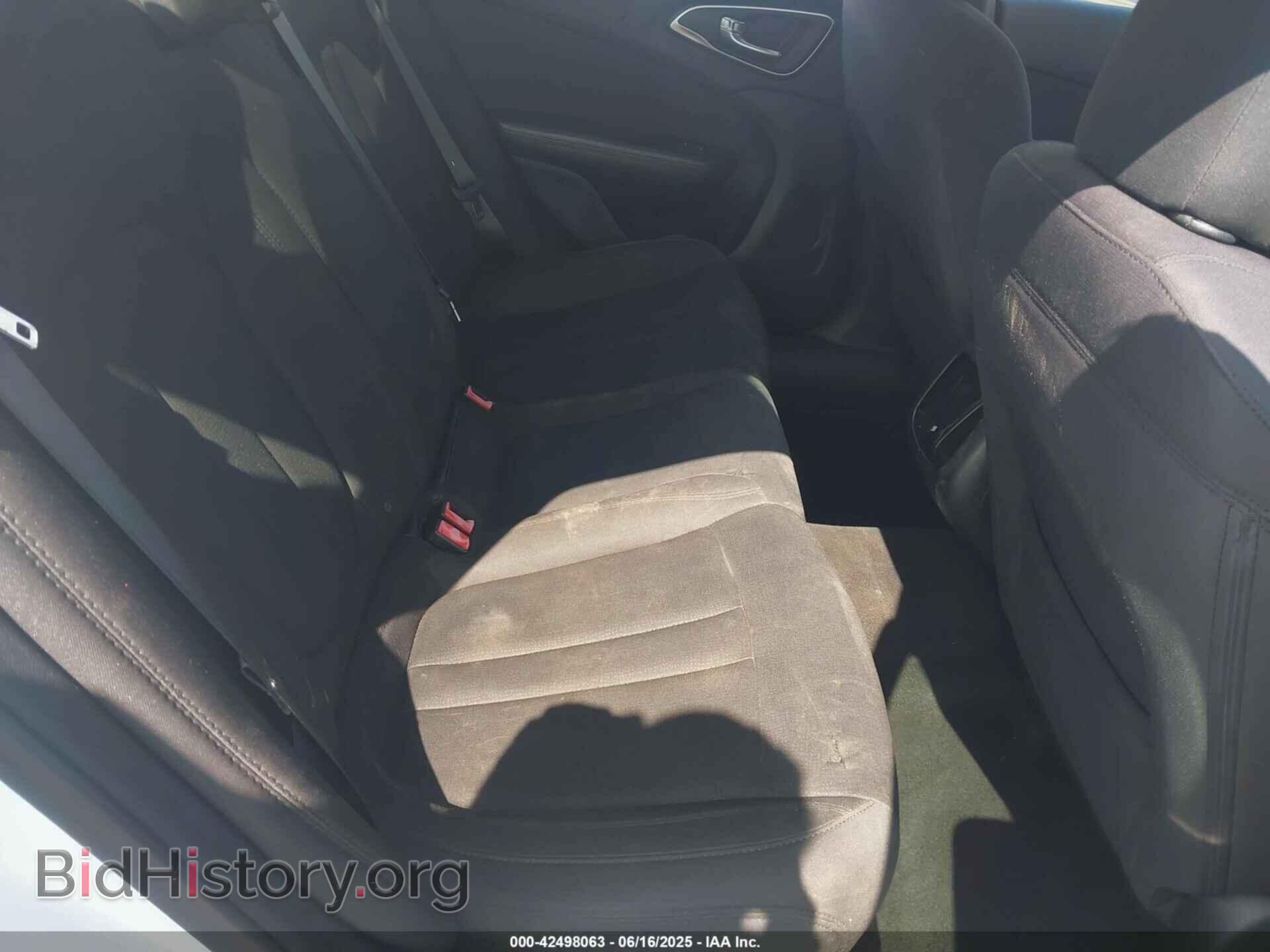 2015 CHRYSLER 200 - VIN: 1C3CCCAB0FN559909 - Фото 8
