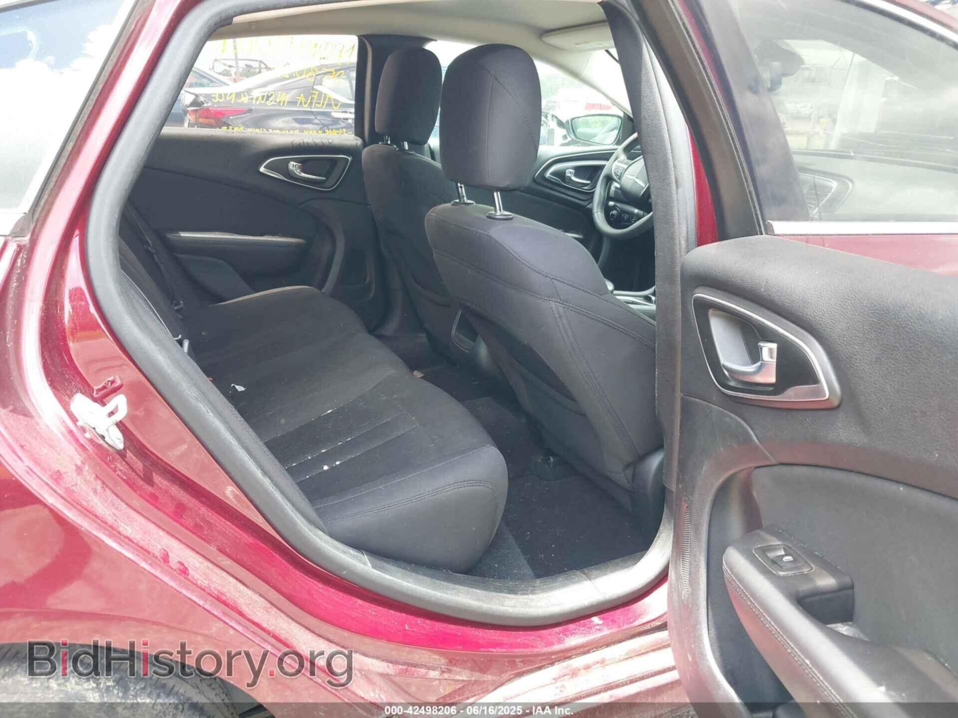 2015 CHRYSLER 200 - VIN: 1C3CCCABXFN663579 - Фото 8