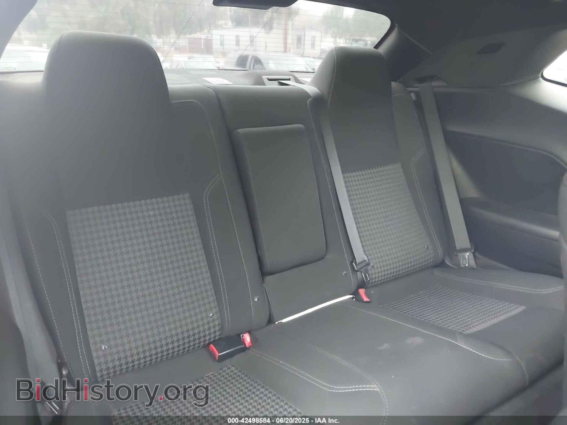 2016 DODGE CHALLENGER - VIN: 2C3CDZAG9GH129298 - Photo 8