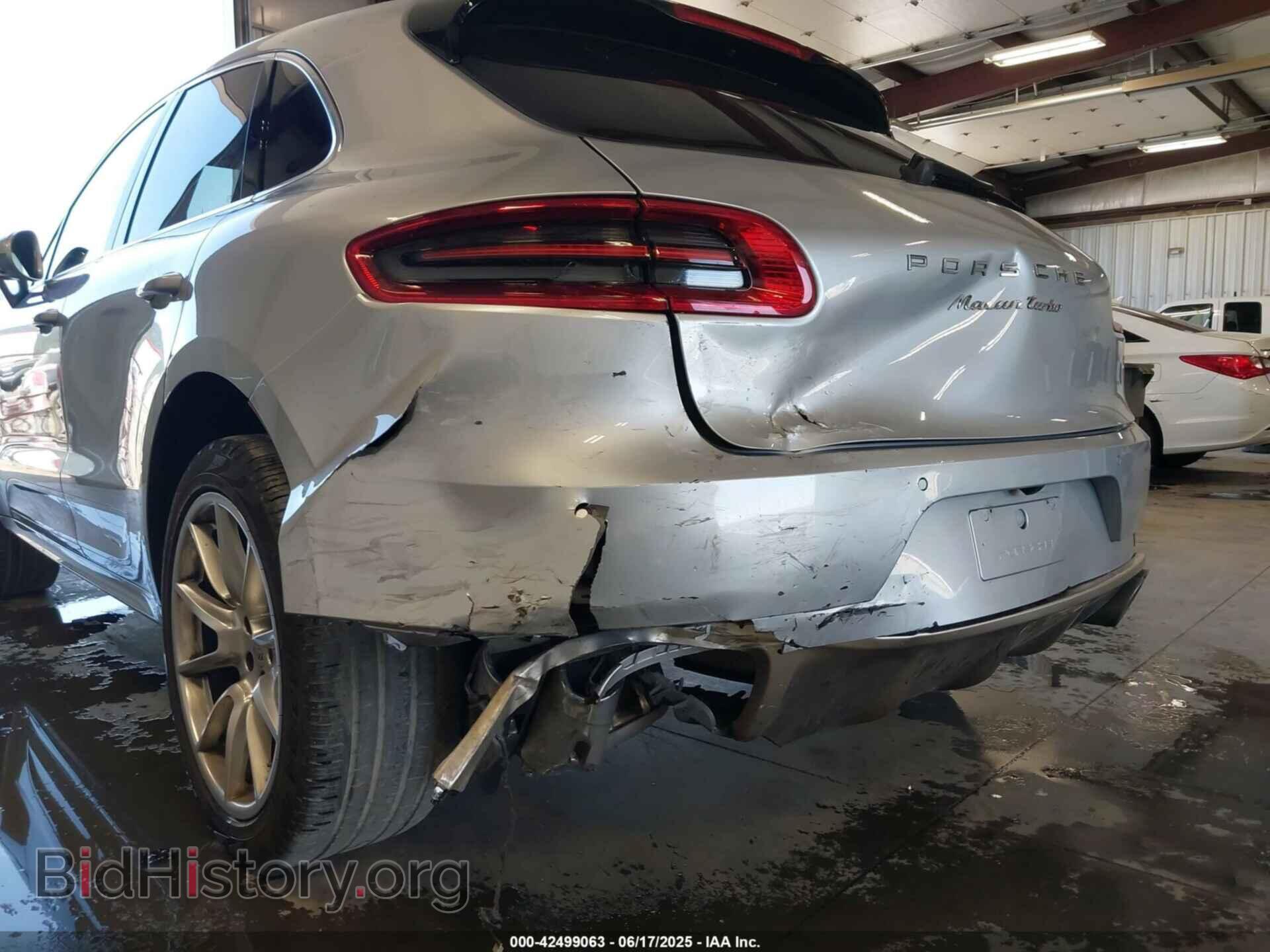 2017 PORSCHE MACAN - VIN: WP1AF2A53HLB60570 - Фото 6