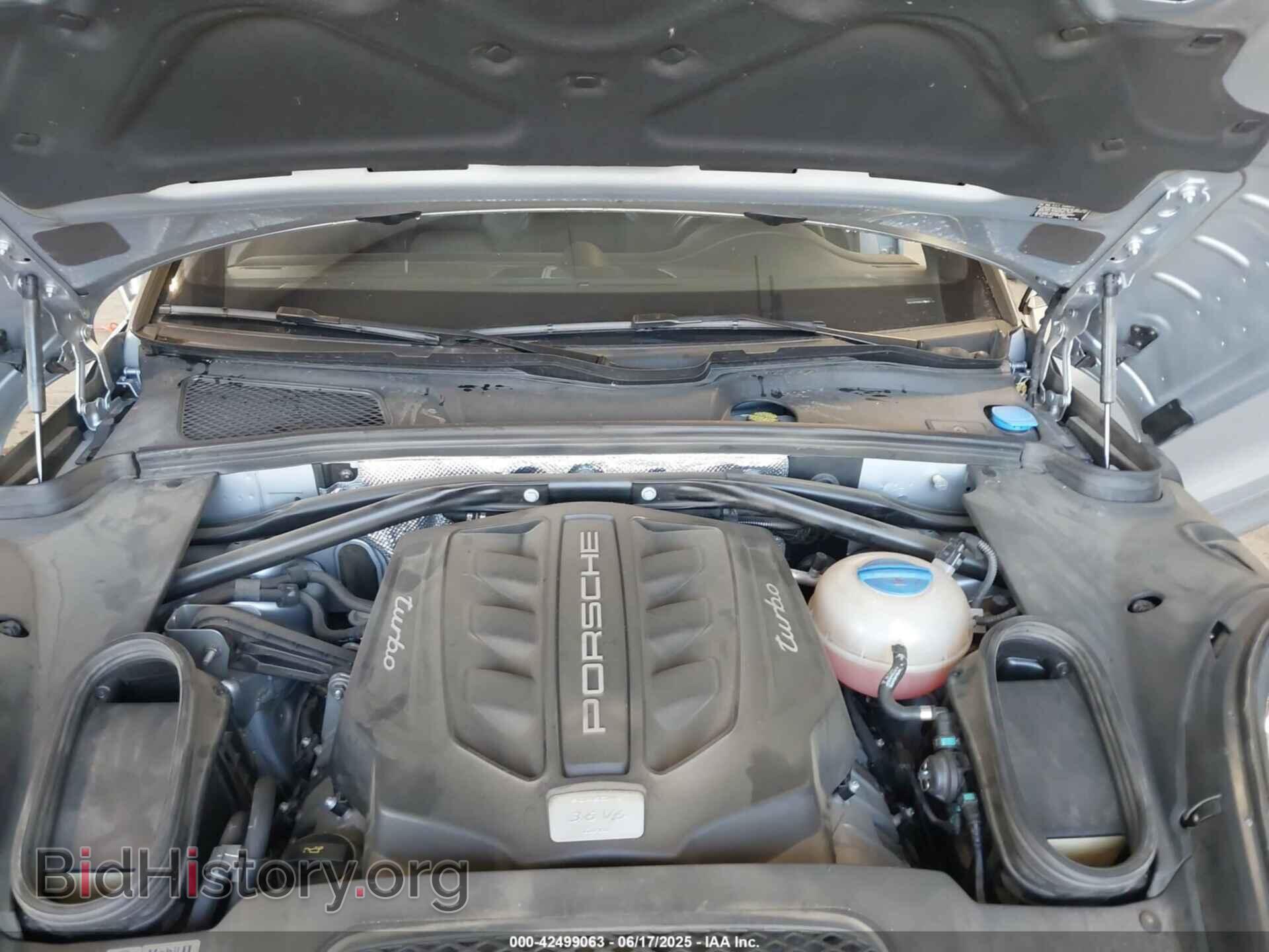 2017 PORSCHE MACAN - VIN: WP1AF2A53HLB60570 - Фото 10