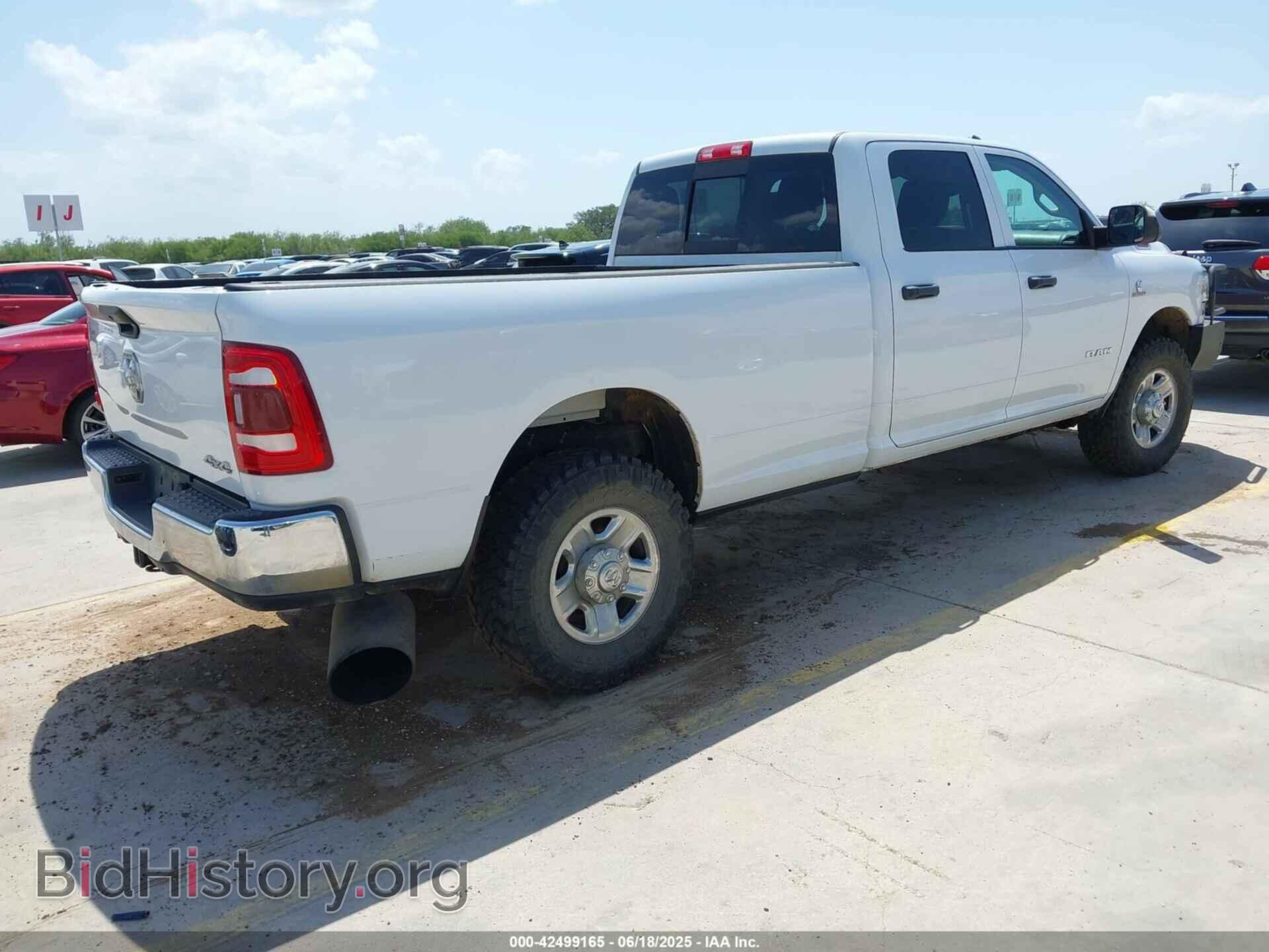 2019 RAM 2500 - VIN: 3C6UR5HLXKG621237 - Фото 4
