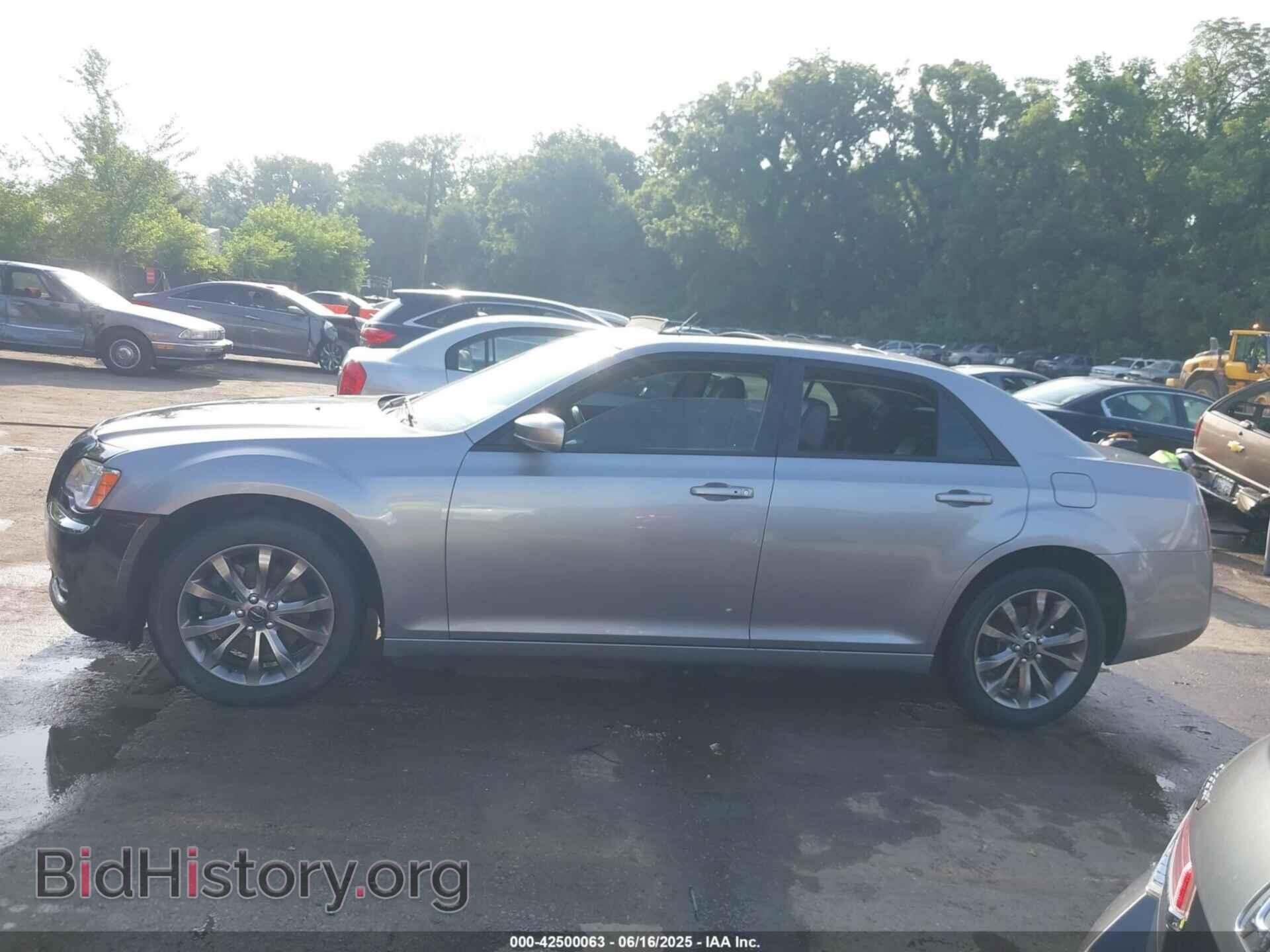 2014 CHRYSLER 300 - VIN: 2C3CCAGG5EH384734 - Фото 14