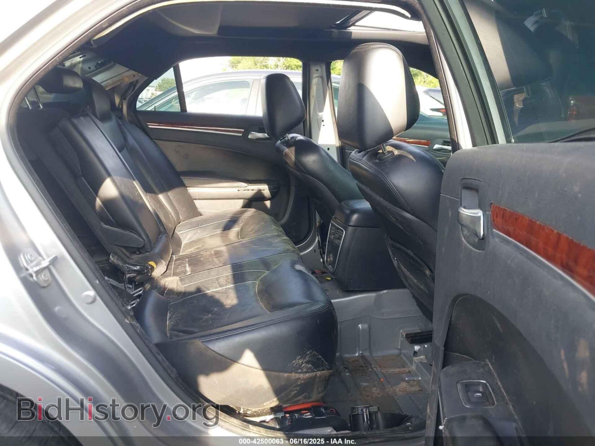 2014 CHRYSLER 300 - VIN: 2C3CCAGG5EH384734 - Фото 8