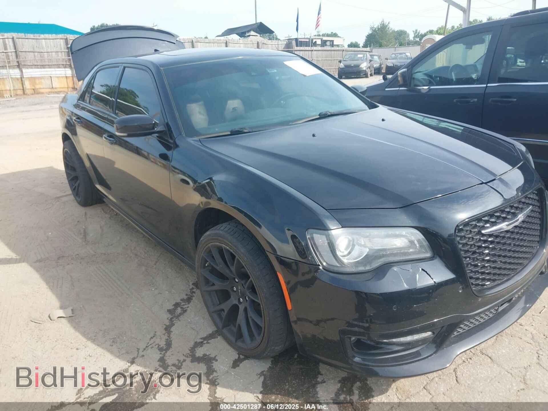 Фотография 2C3CCAGG9JH300487 - CHRYSLER 300 2018