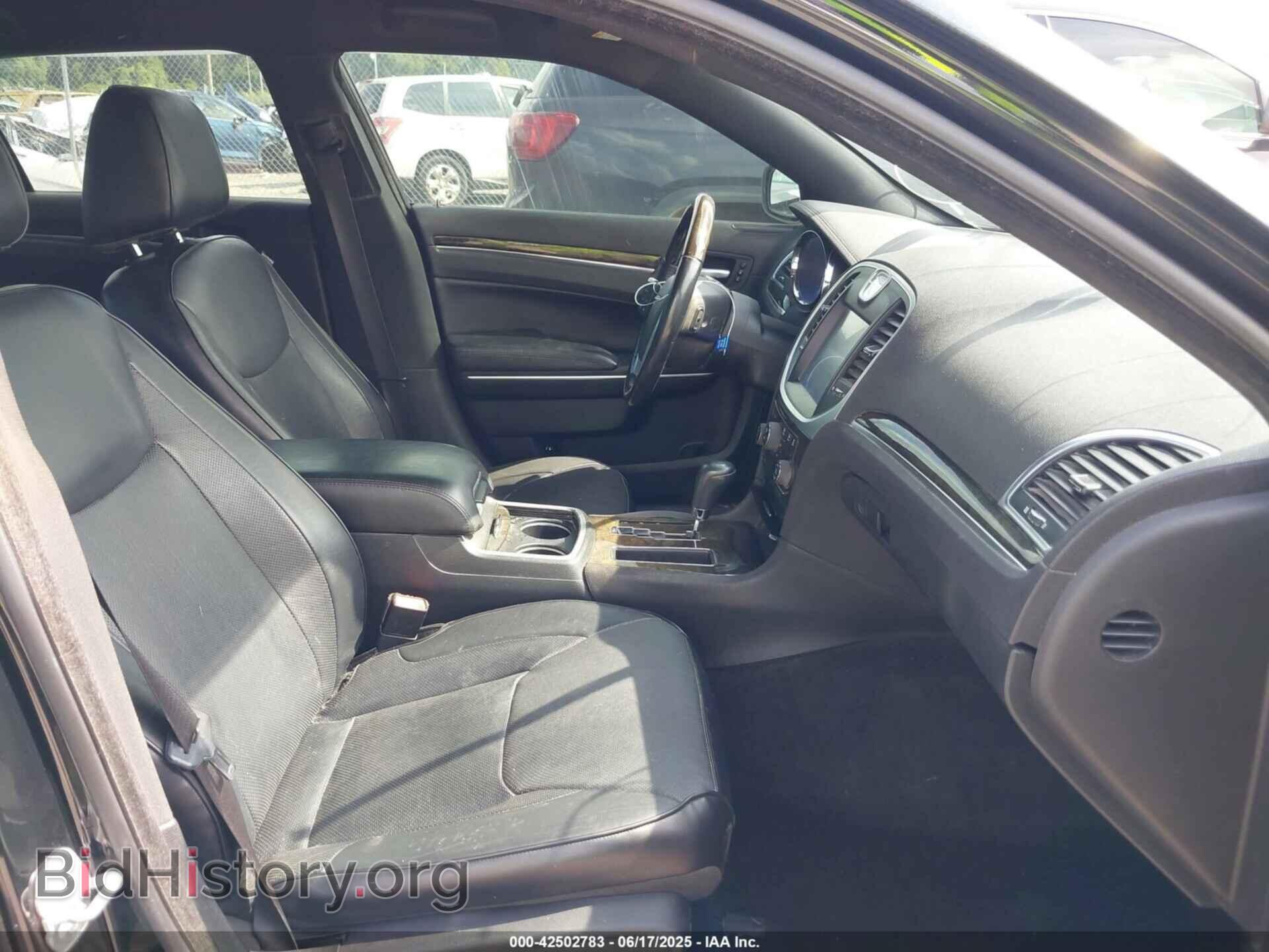 2013 CHRYSLER 300C - VIN: 2C3CCAET6DH732782 - Фото 5