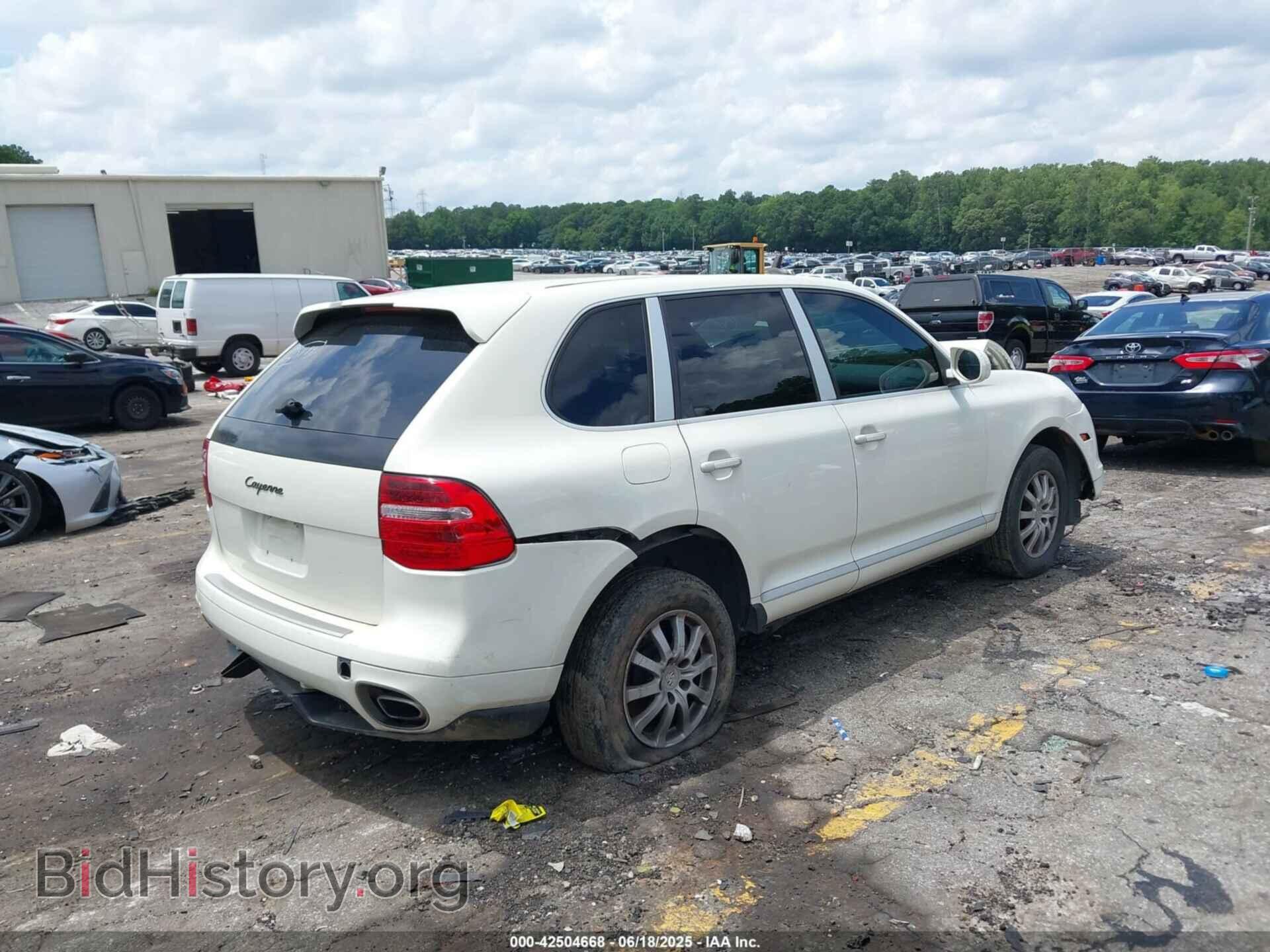 2010 PORSCHE CAYENNE - VIN: WP1AA2AP1ALA05814 - Фото 4