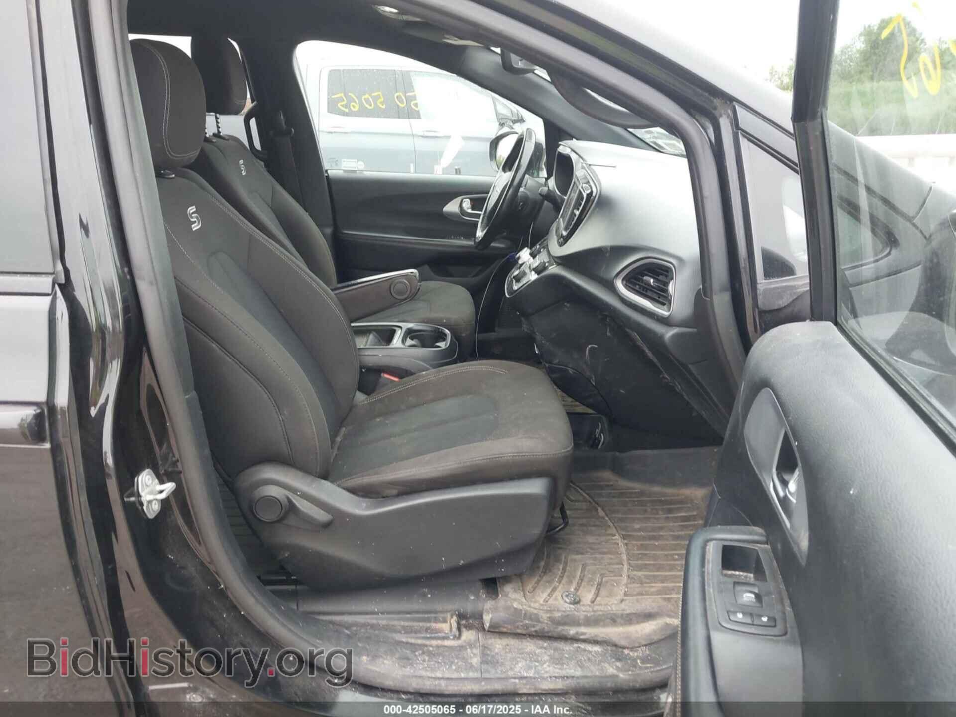 2020 CHRYSLER PACIFICA - VIN: 2C4RC1FG5LR150544 - Фото 5