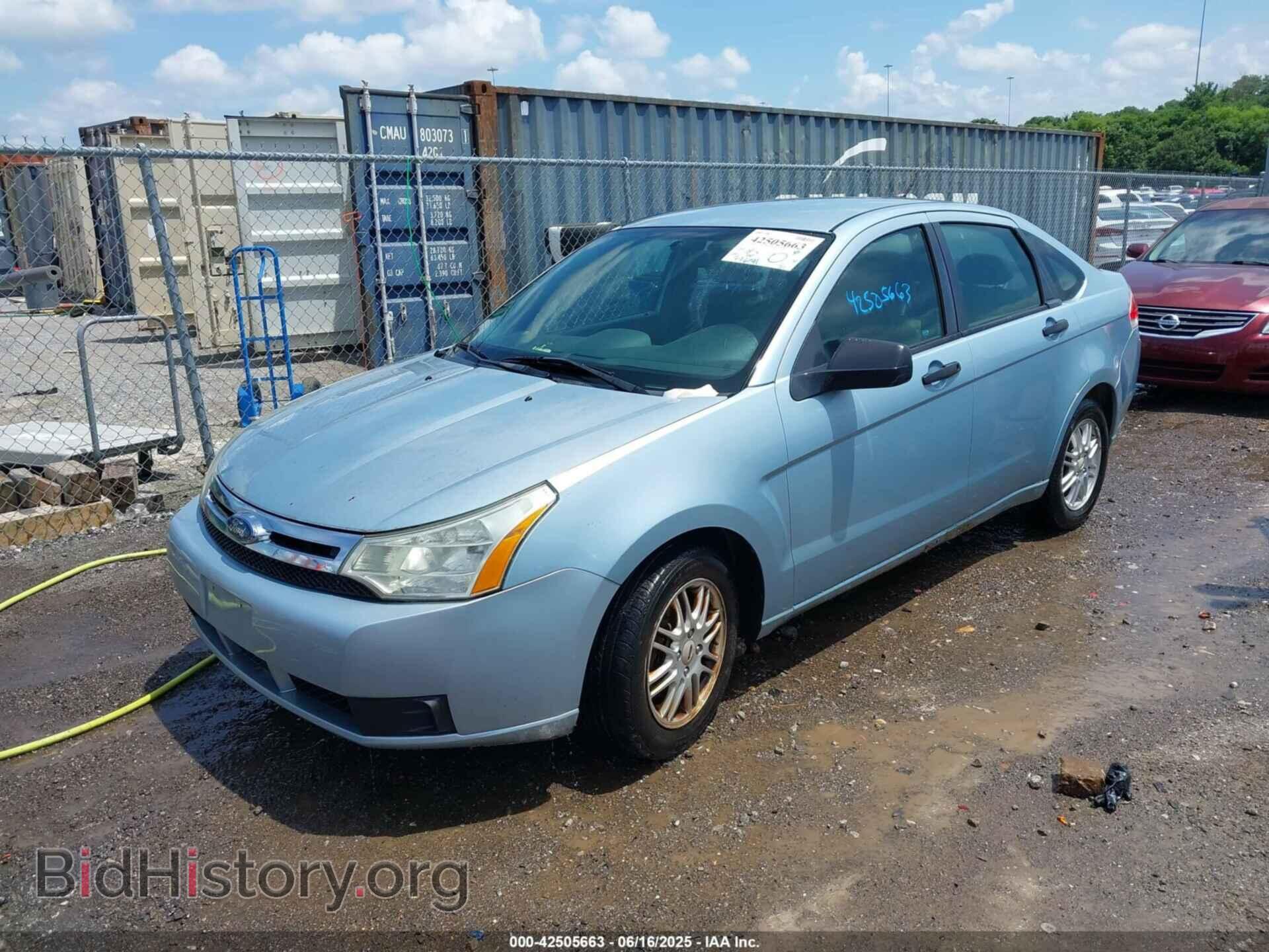 2009 FORD FOCUS - VIN: 1FAHP35NX9W203076 - Фото 2