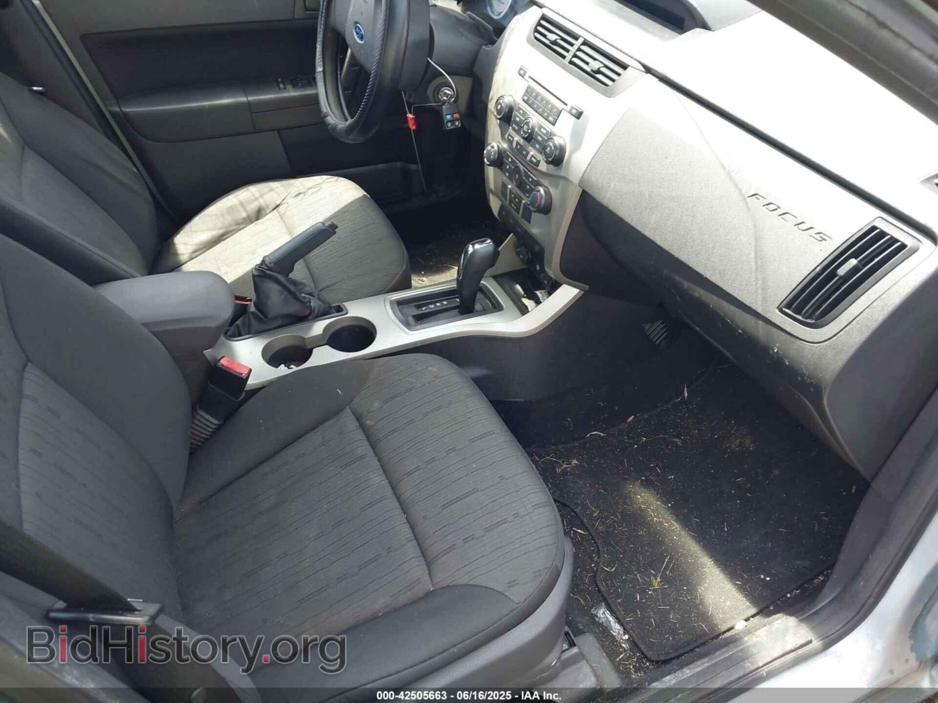2009 FORD FOCUS - VIN: 1FAHP35NX9W203076 - Фото 5