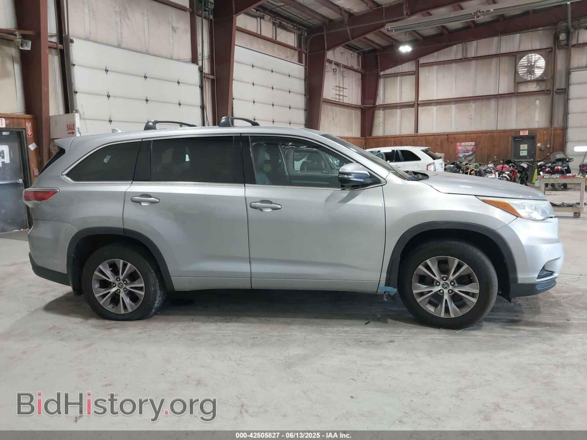 2016 TOYOTA HIGHLANDER - VIN: 5TDBKRFH7GS260830 - Фото 13