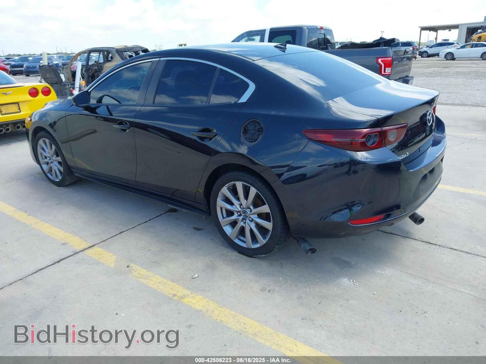 2019 MAZDA MAZDA3 - VIN: JM1BPACL4K1110174 - Фото 3
