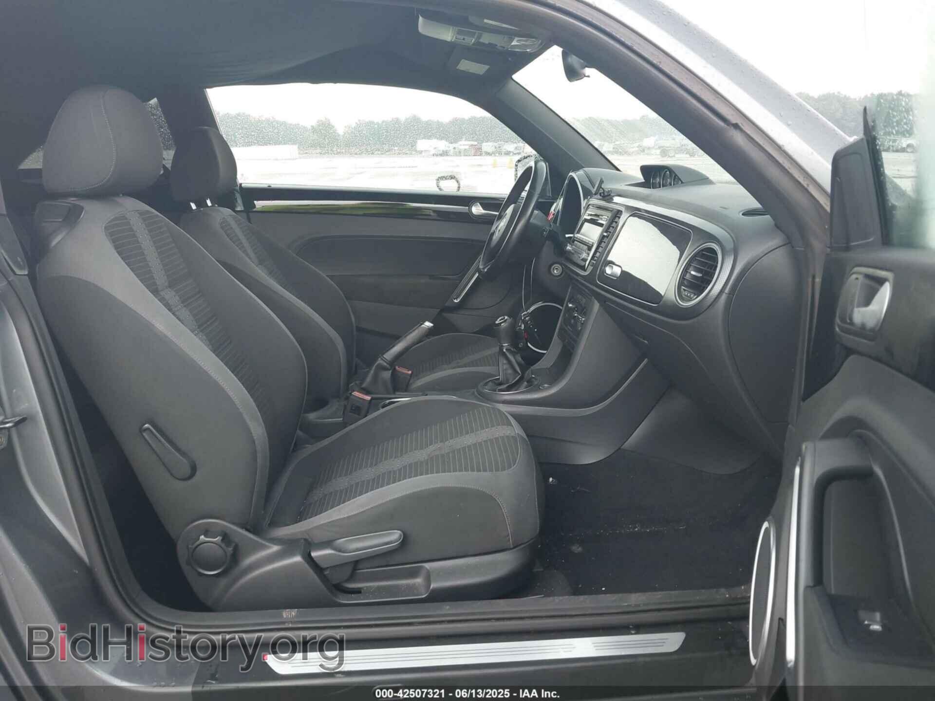 2012 VOLKSWAGEN BEETLE - VIN: 3VW4A7ATXCM636875 - Фото 5