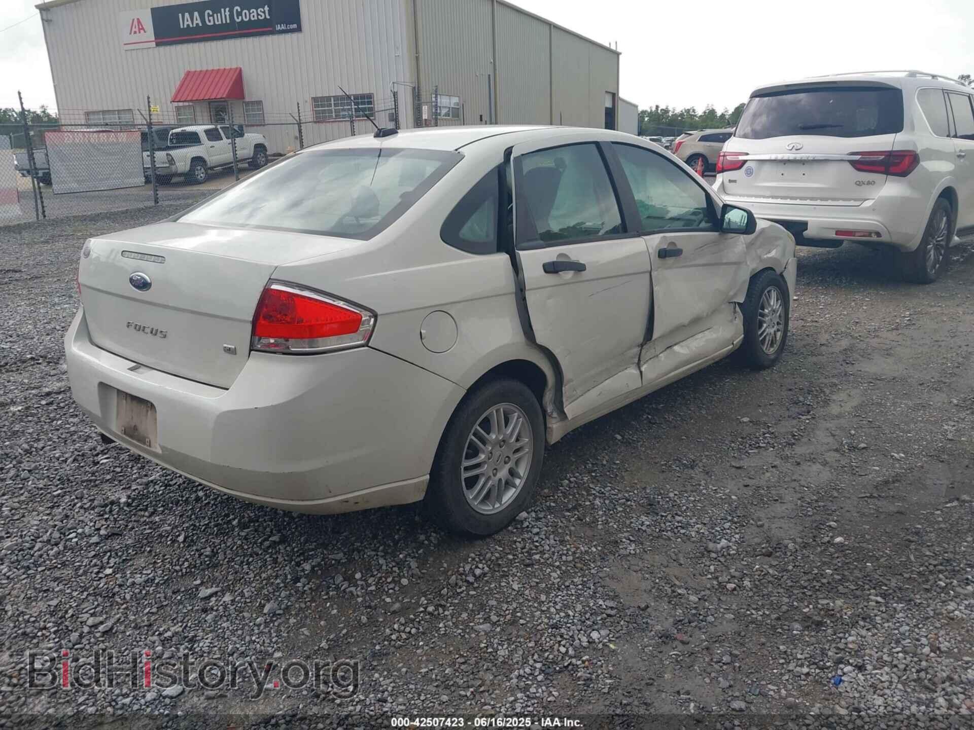 2011 FORD FOCUS - VIN: 1FAHP3FN1BW159375 - Photo 4